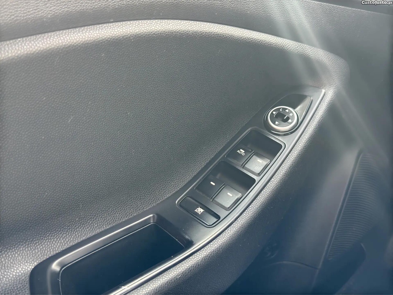 Hyundai i20 1.1 CRDi Access — fotografia 11