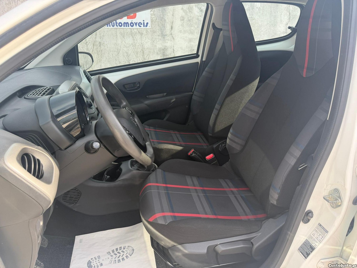 Peugeot 108 nd — fotografia 5
