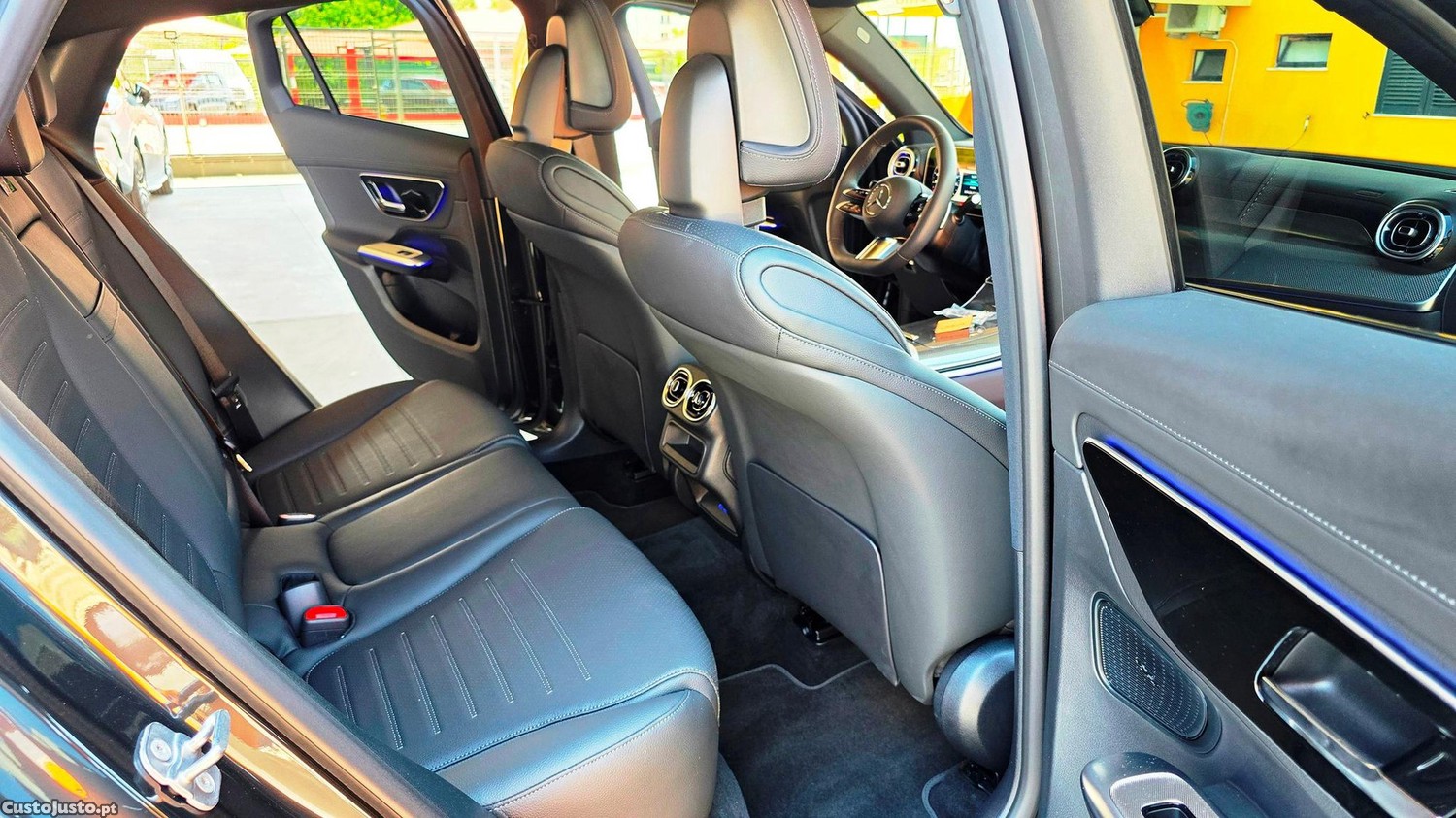 Mercedes-Benz GLC 300 de Coupe 4Matic 9G-TRONIC Edition AMG Line — fotografia 17