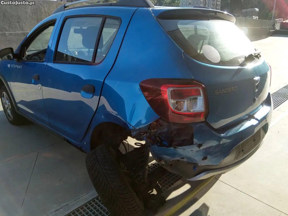 Dacia Sandero 1.5 dCi (66 kW / 90 cv) [10.2012 - ...] — photo 4