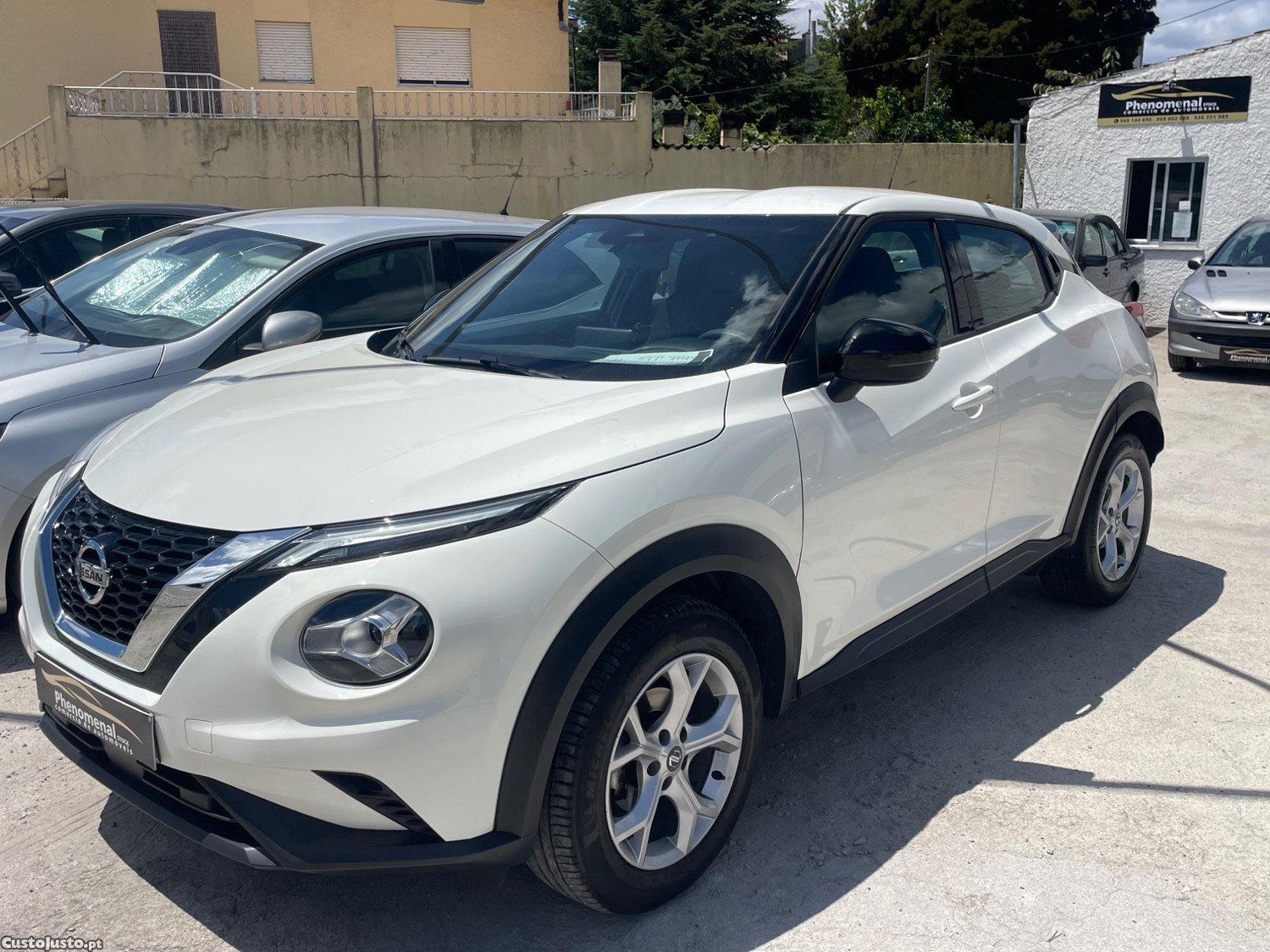 Nissan Juke 1.0 DIG-T Acenta 75000 km — fotografia 11