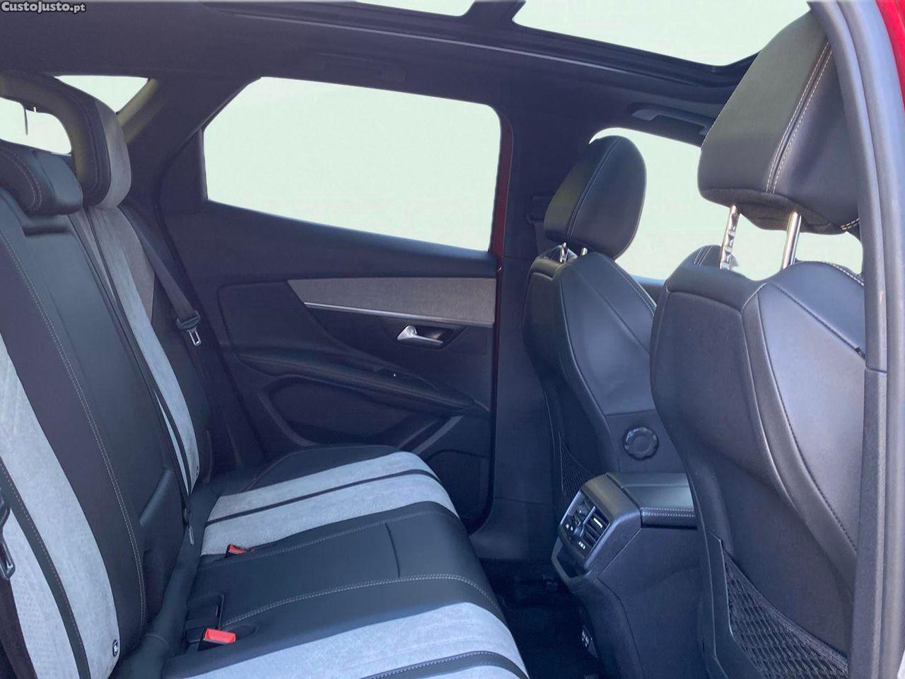 Peugeot 3008 1.6 Hybrid GT e-EAT8 — fotografia 4