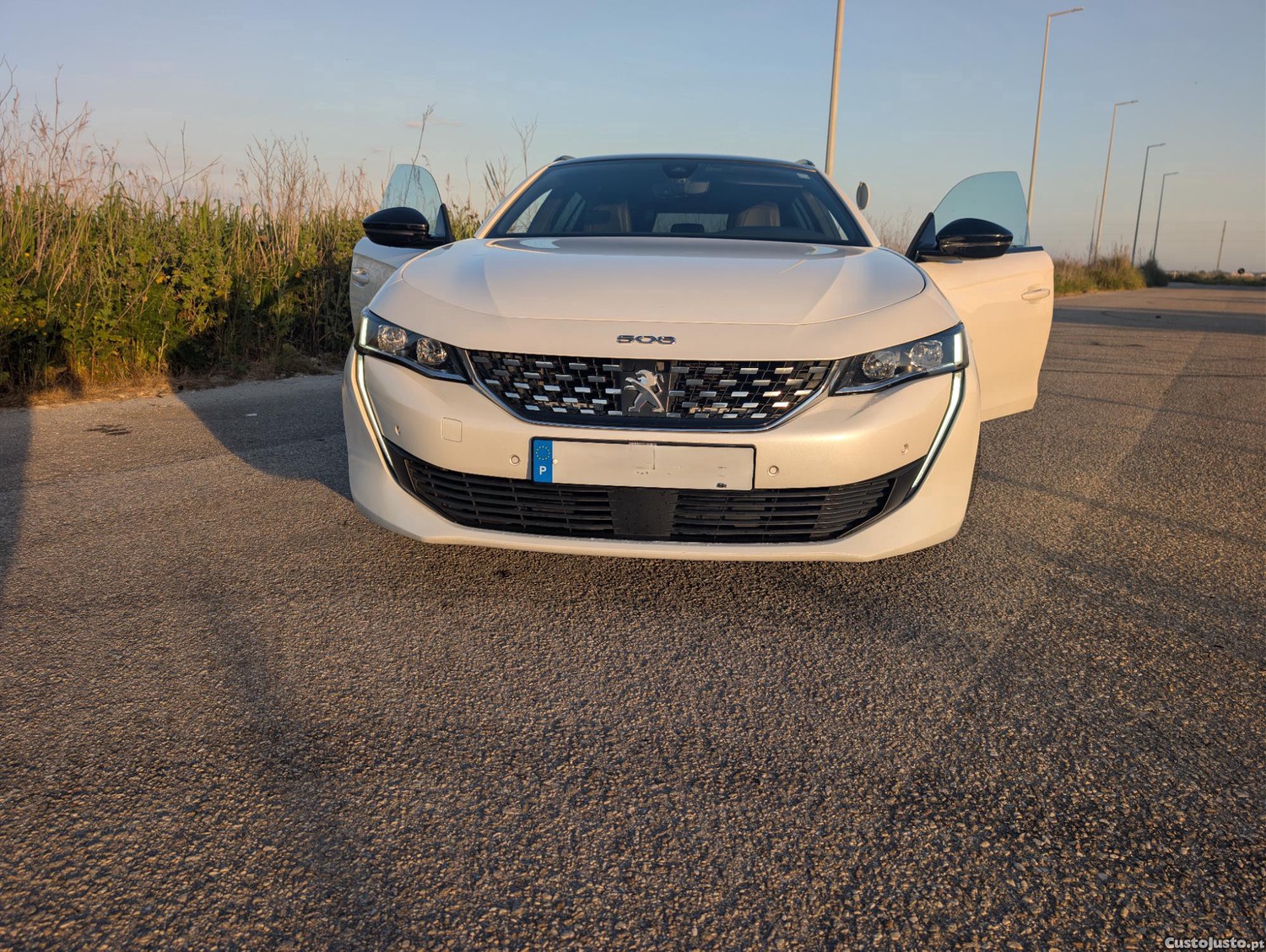 Peugeot 508 SW 225 e-EAT8 GT — fotografia 7