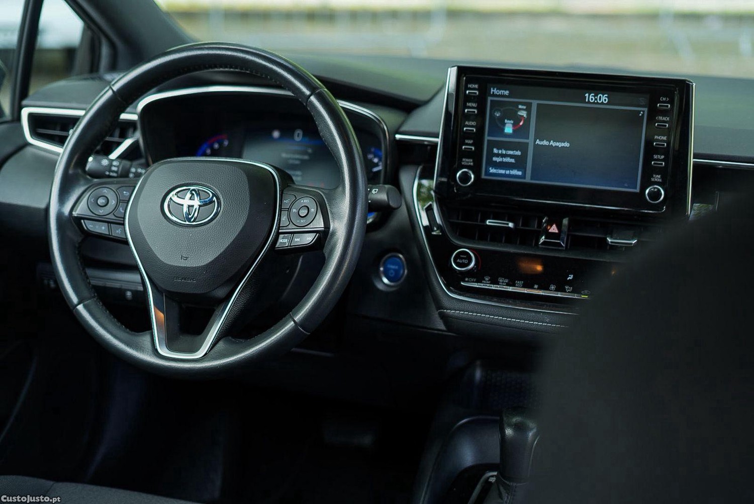 Toyota Corolla Hibrido — fotografia 11