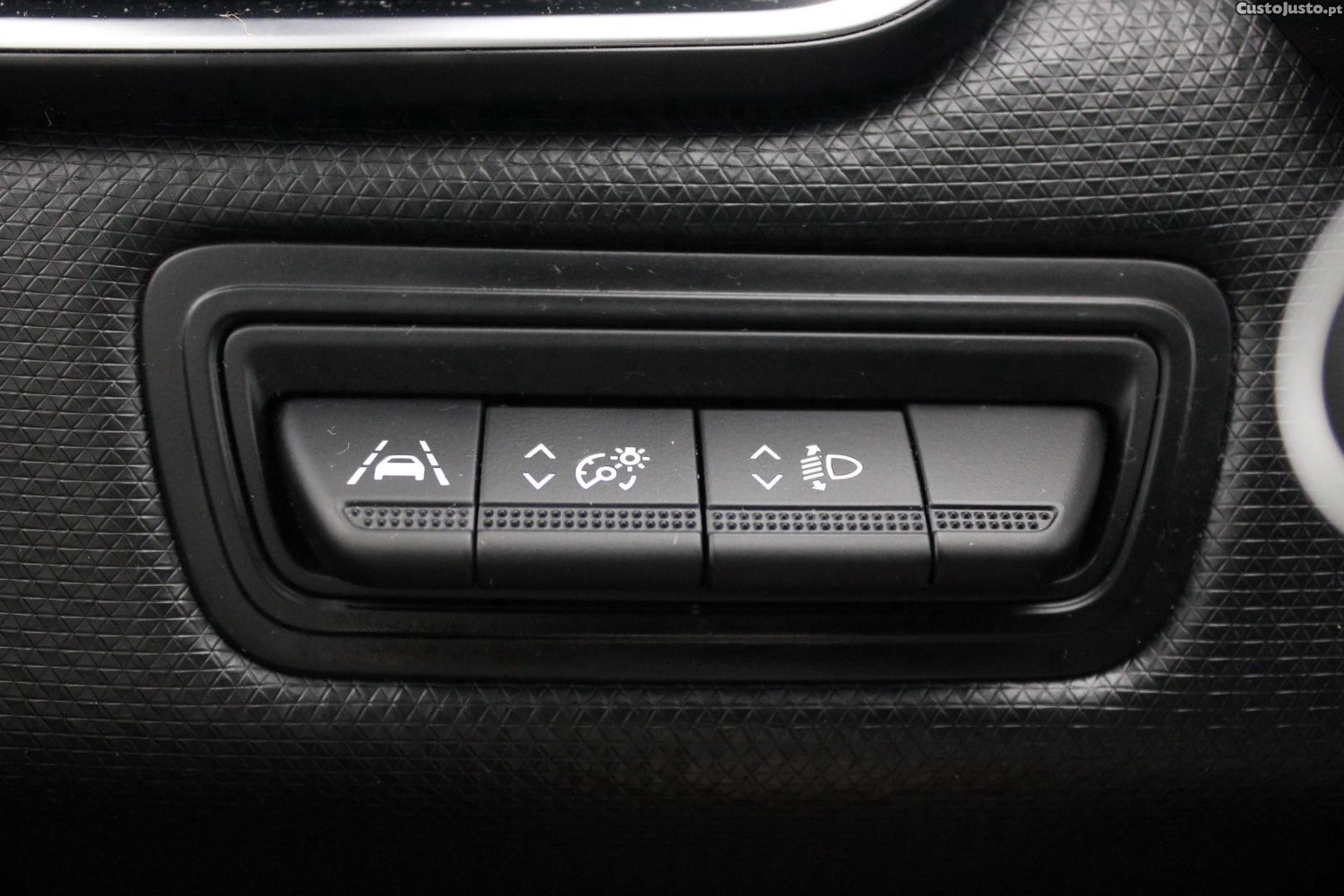 Renault Clio 1.5 dCi EXCLUSIVE — fotografia 20
