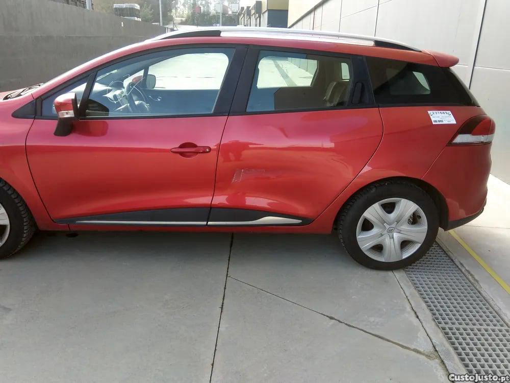 Renault Clio 1.5 dCi 90 (KHN3, KHN4) (66 kW / 90 cv) [11.2012 - 08.2021] - 14 — photo 3