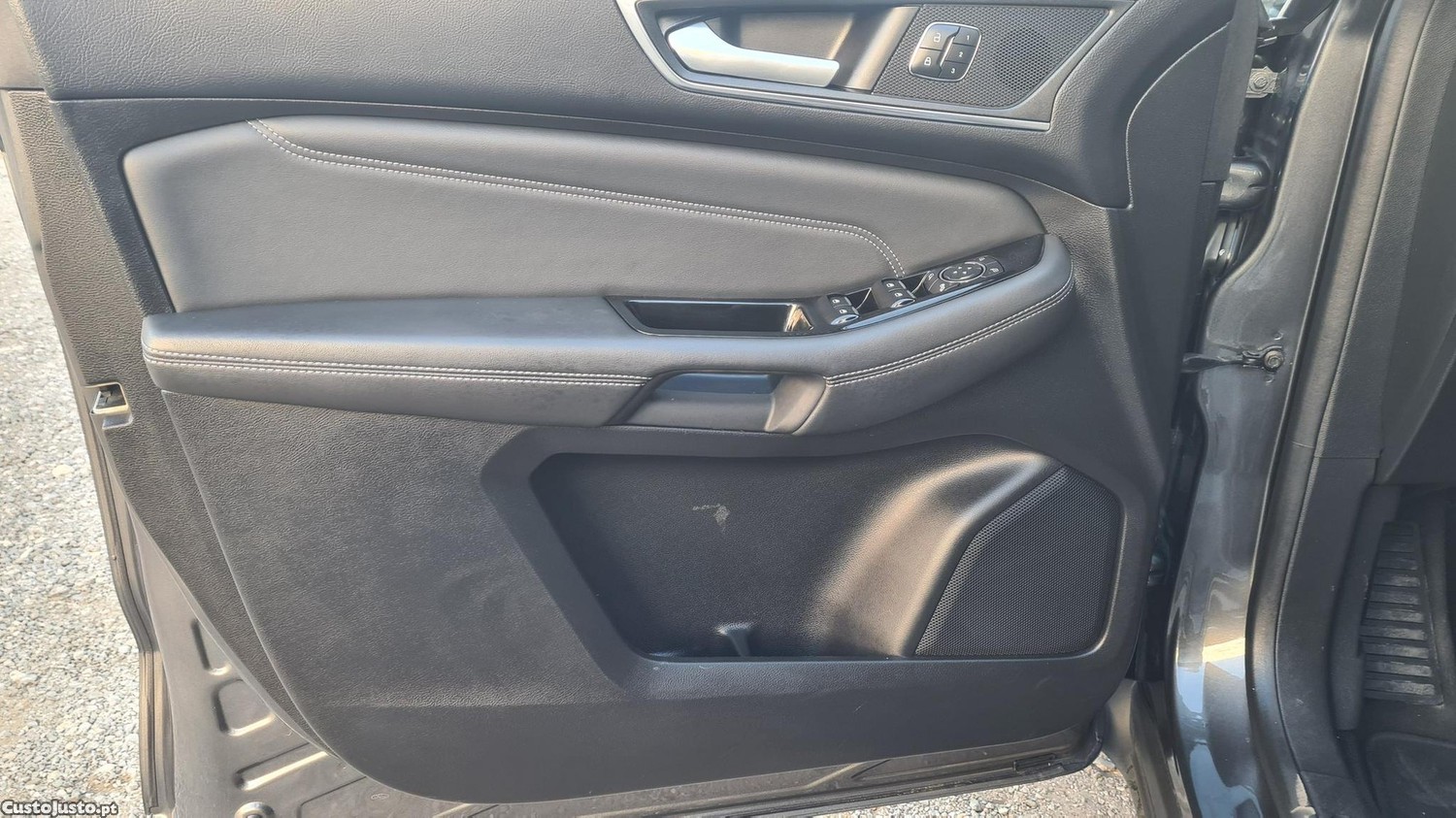 Ford S-Max 2.0 TDCi Titanium — fotografia 23