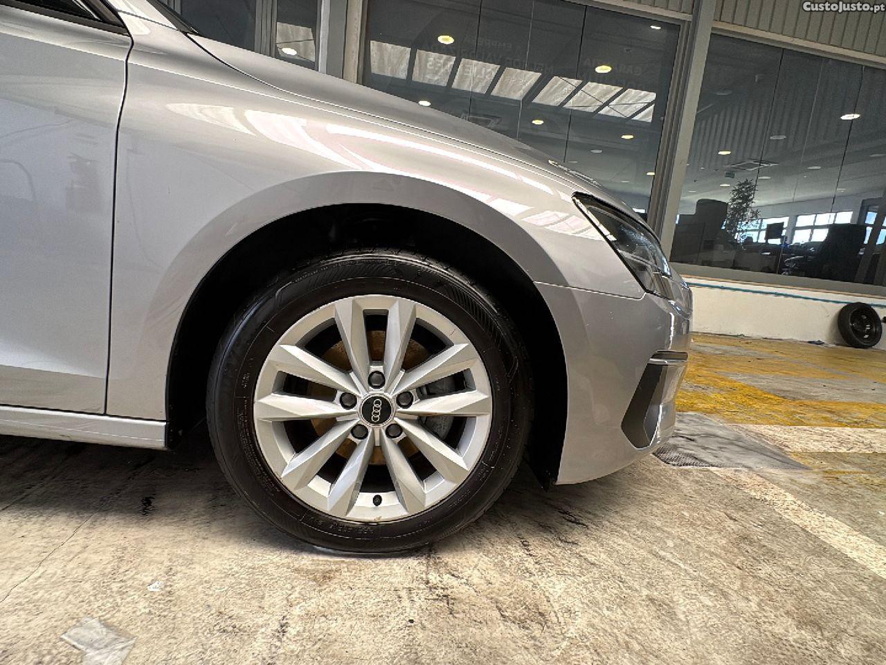 Audi A3 Sportback 30 TFSI S tronic — fotografia 8