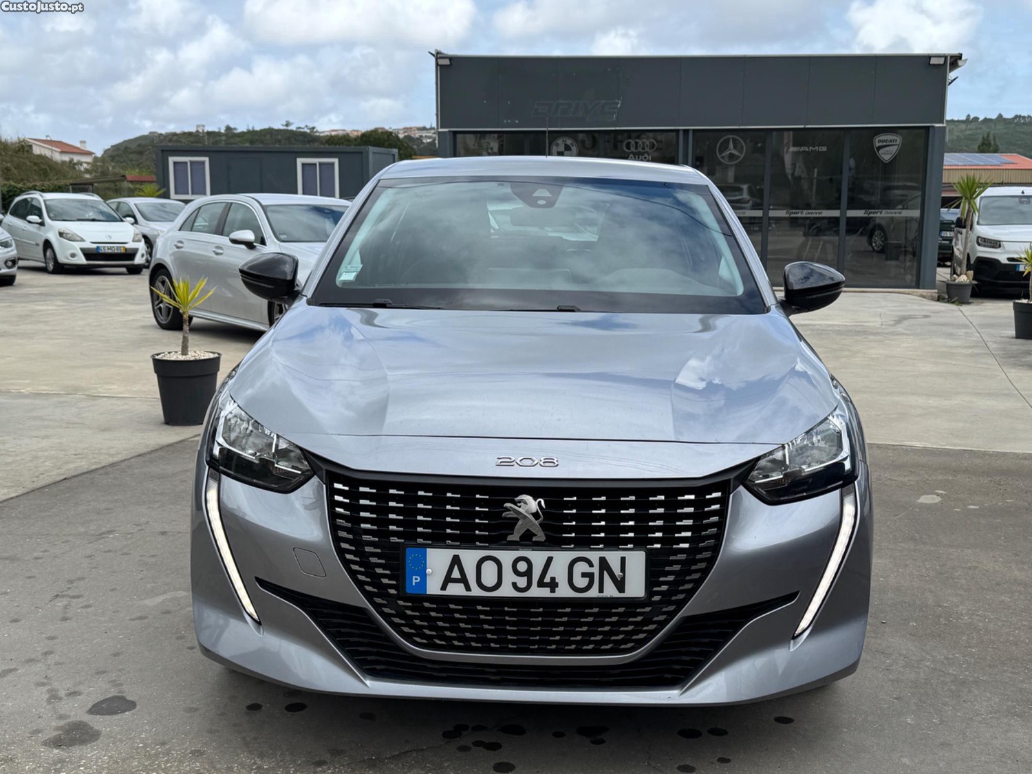 Peugeot 208 II — fotografia 11
