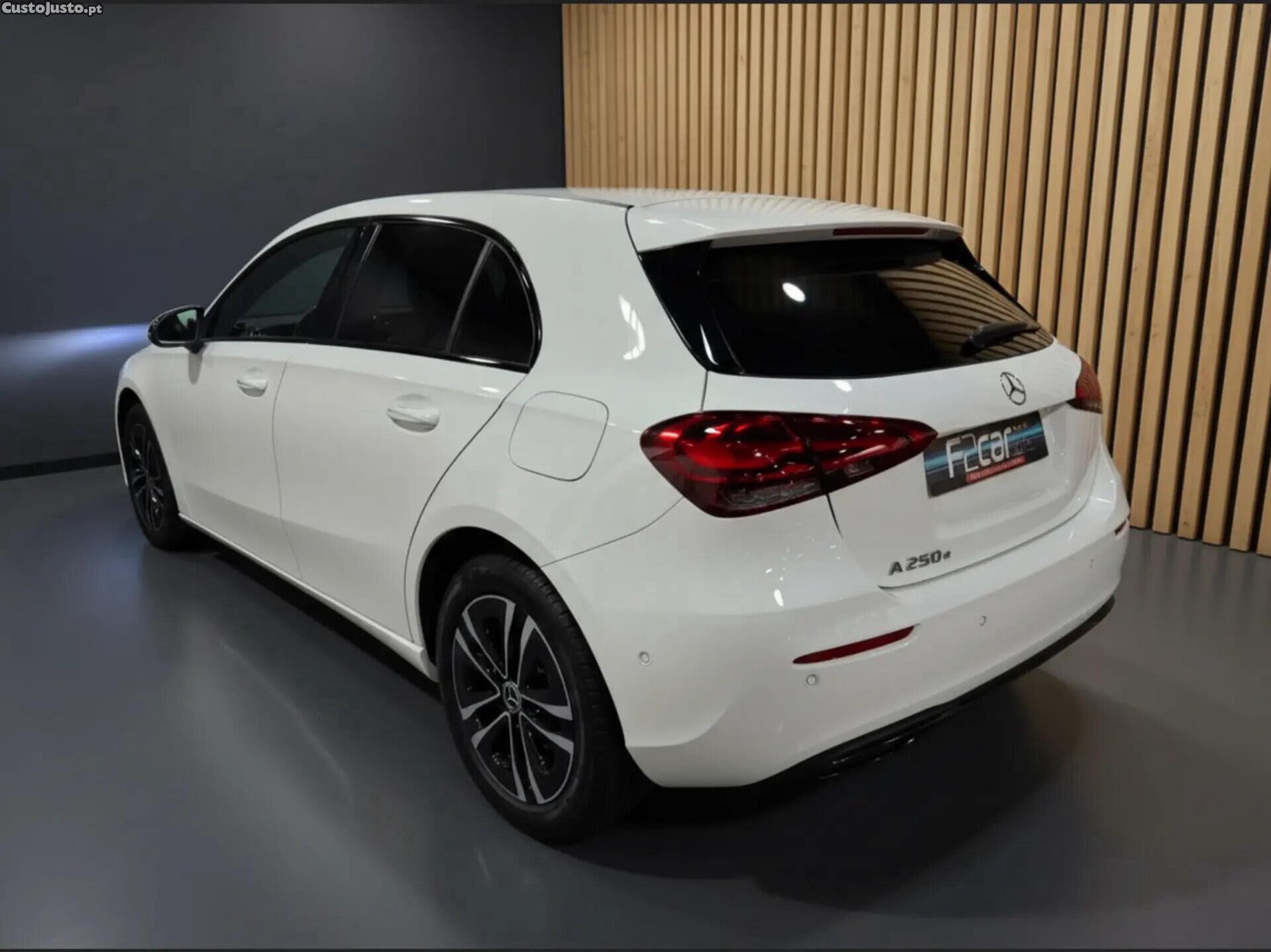 Mercedes-Benz A 250 e Progressive — fotografia 5
