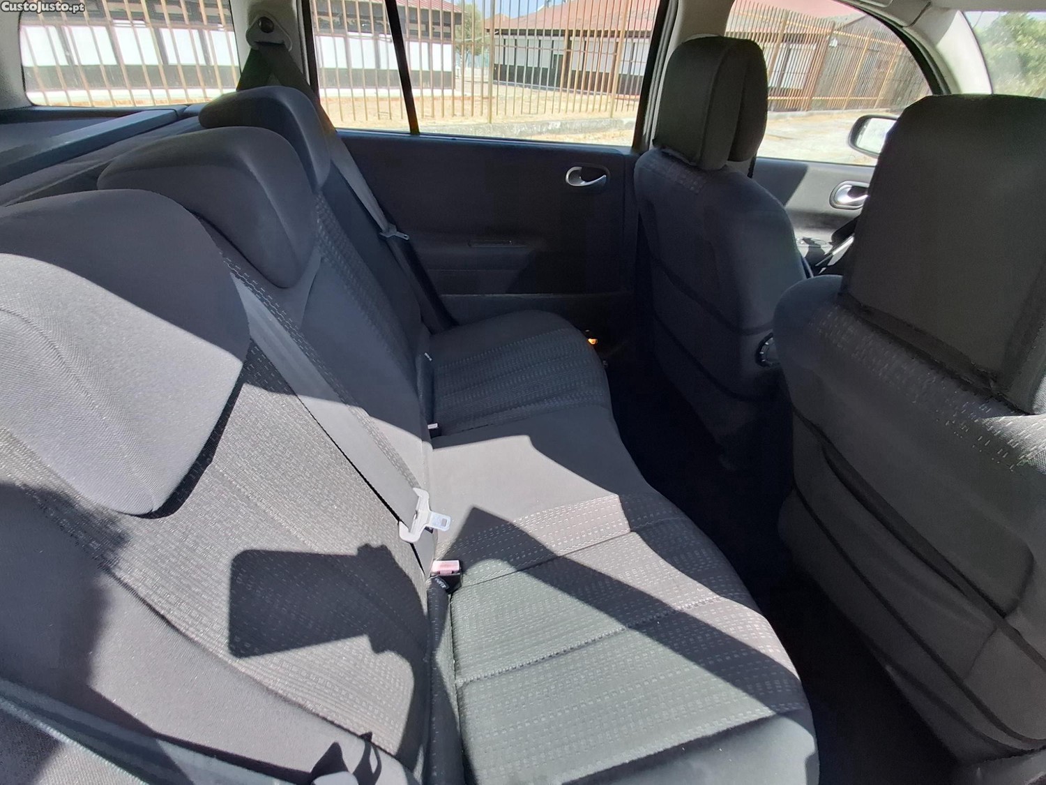 Renault Mégane Break 1.5Dci 106cv — fotografia 3