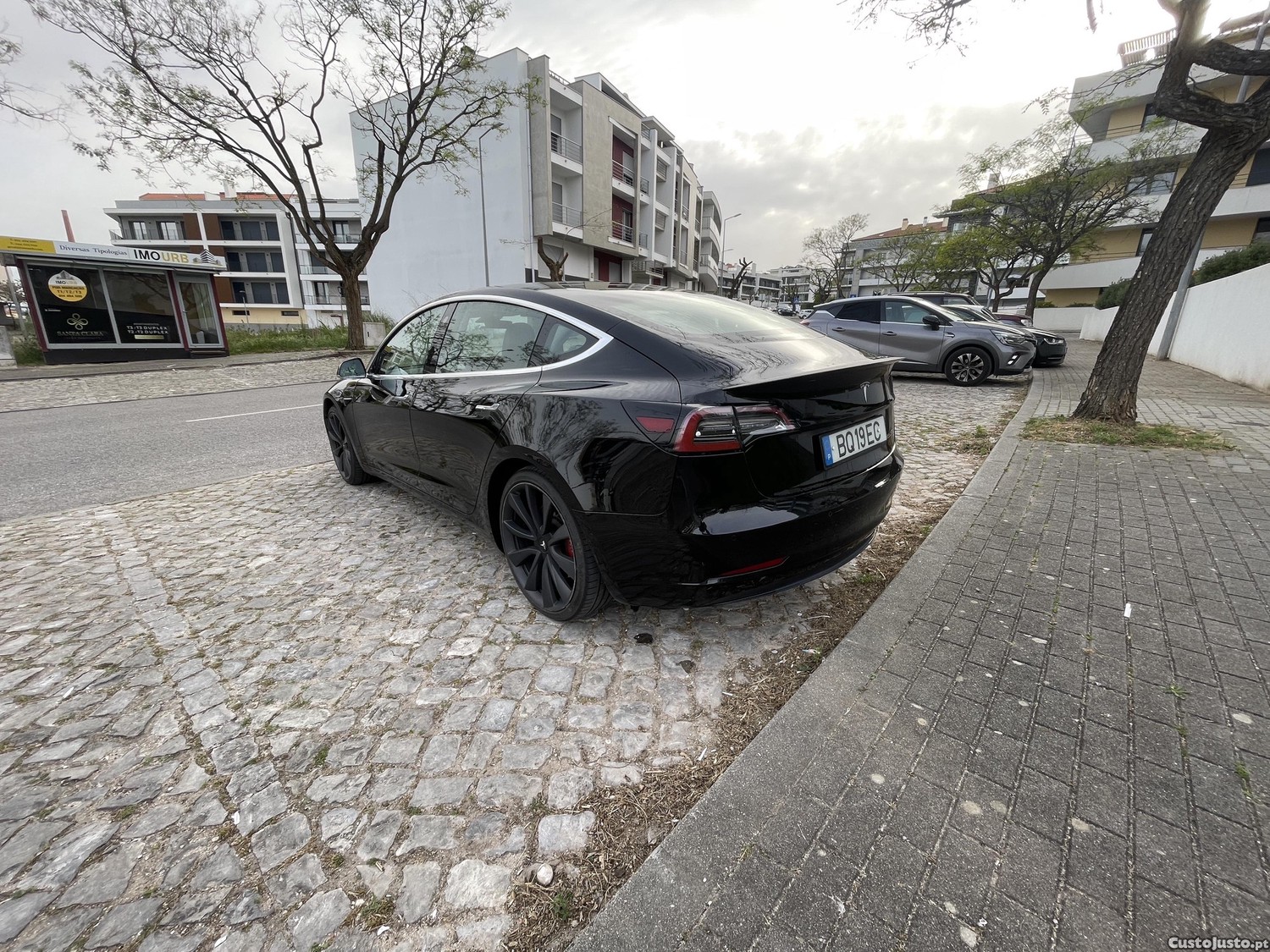 Tesla Model 3 Performance - 19 foto 2