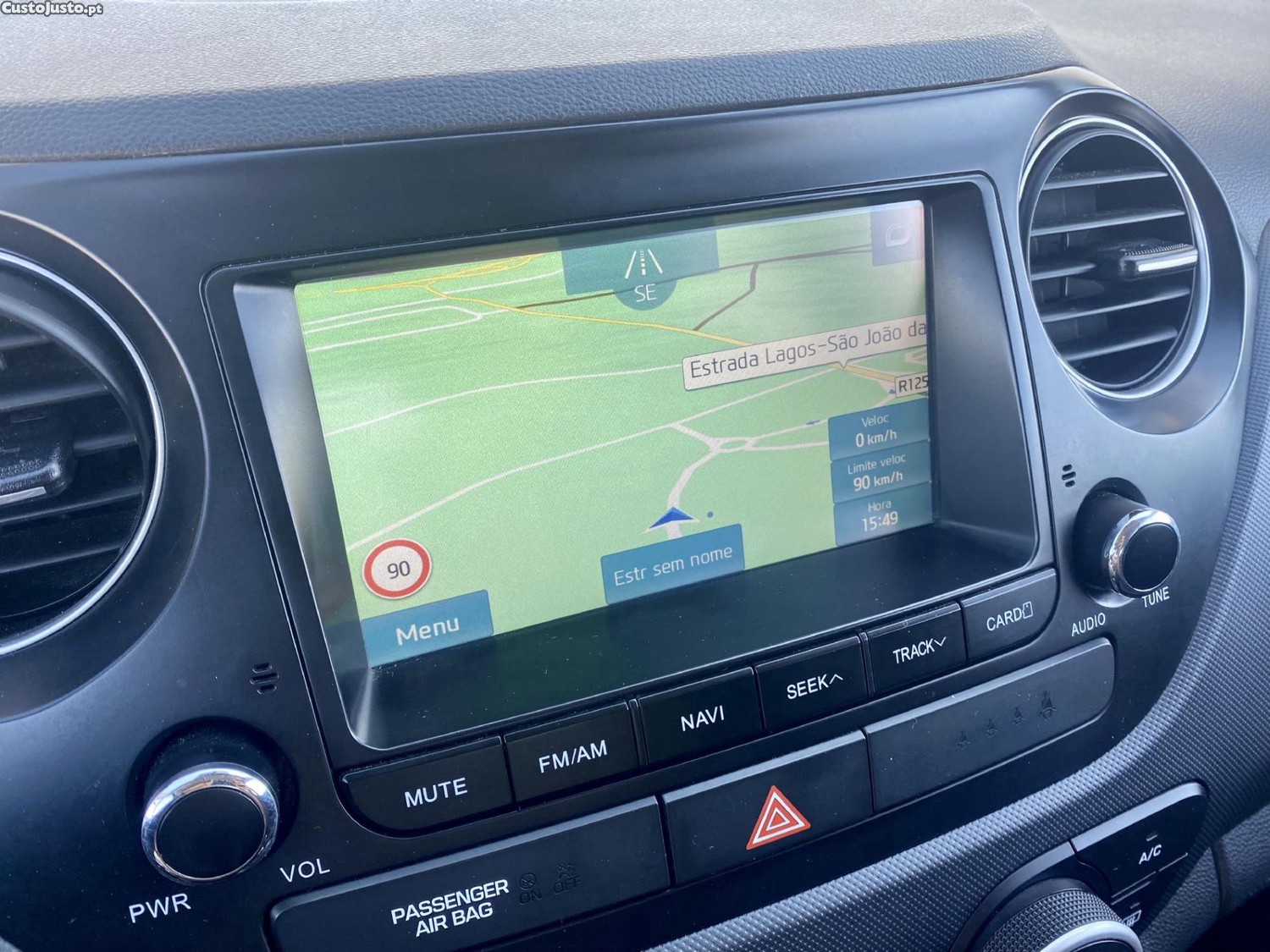 Hyundai i10 1.0 Gasolina — fotografia 3