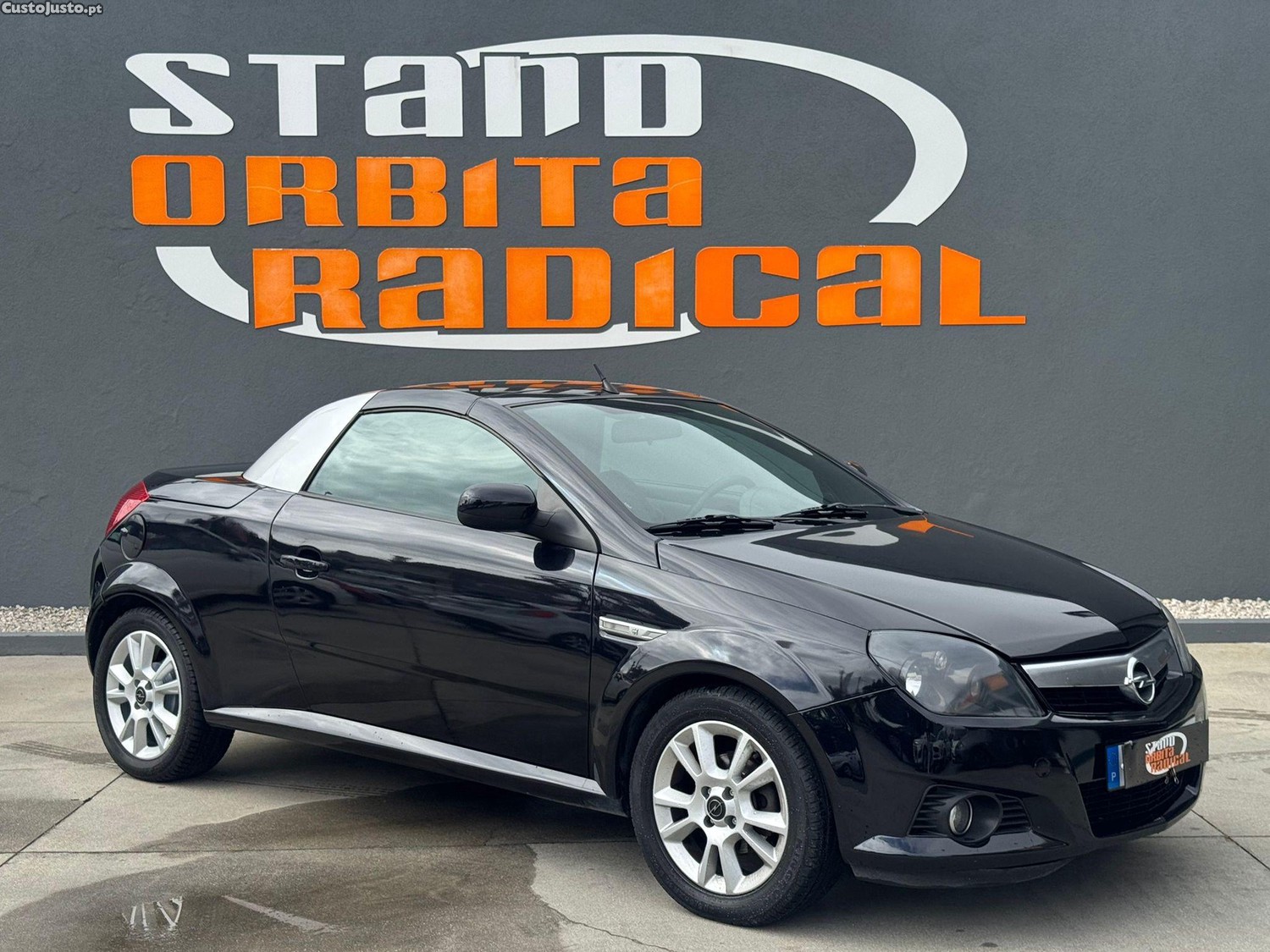 Opel Tigra TwinTop 1.3 CDTi — fotografia 12