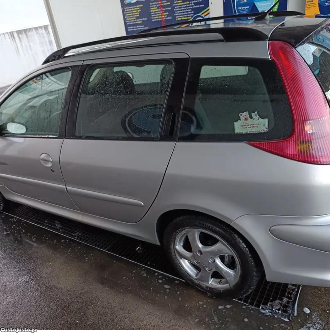 Peugeot 206 SW — fotografia 5