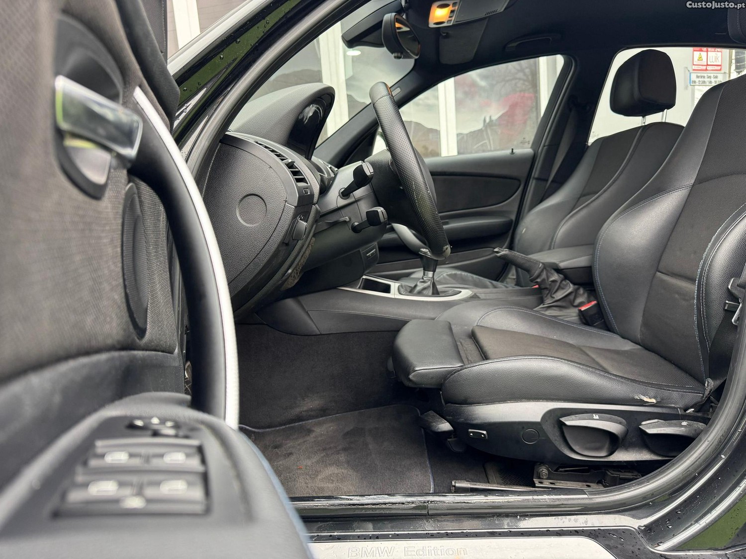 BMW 118 d — fotografia 11