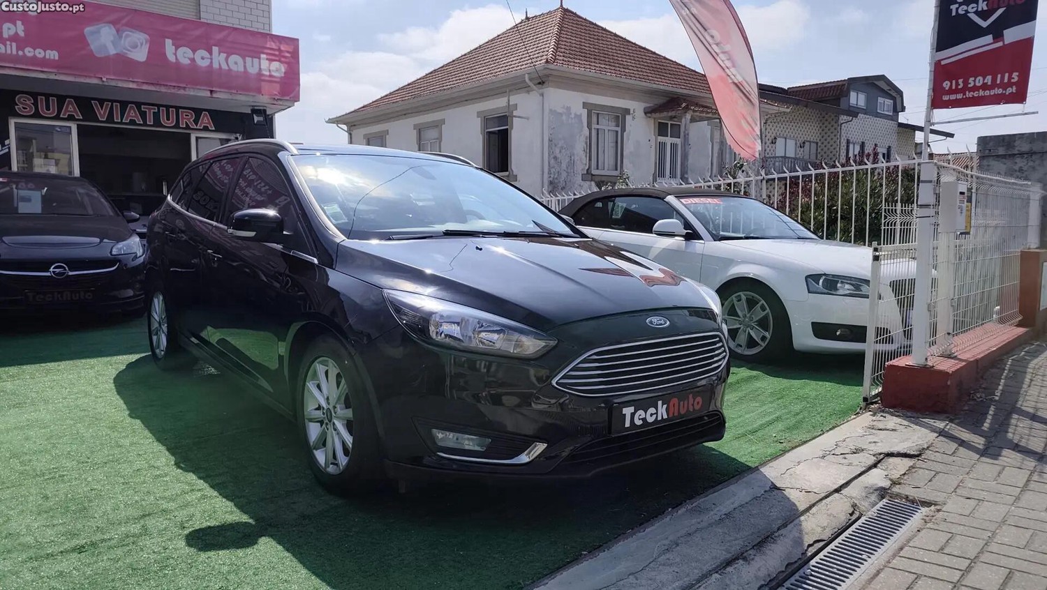 Ford Focus 1.5 TDCi Titanium ECOnetic — fotografia 21