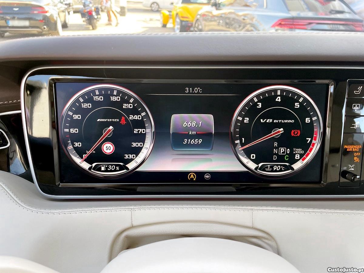Mercedes-Benz S 63 AMG V8 Bi-Turbo 4-Matic — fotografia 49
