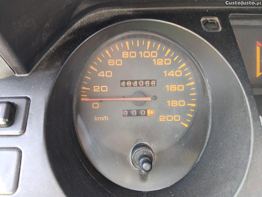 Mitsubishi Pajero 2.8 GLS SPORT 4X4 — fotografia 4