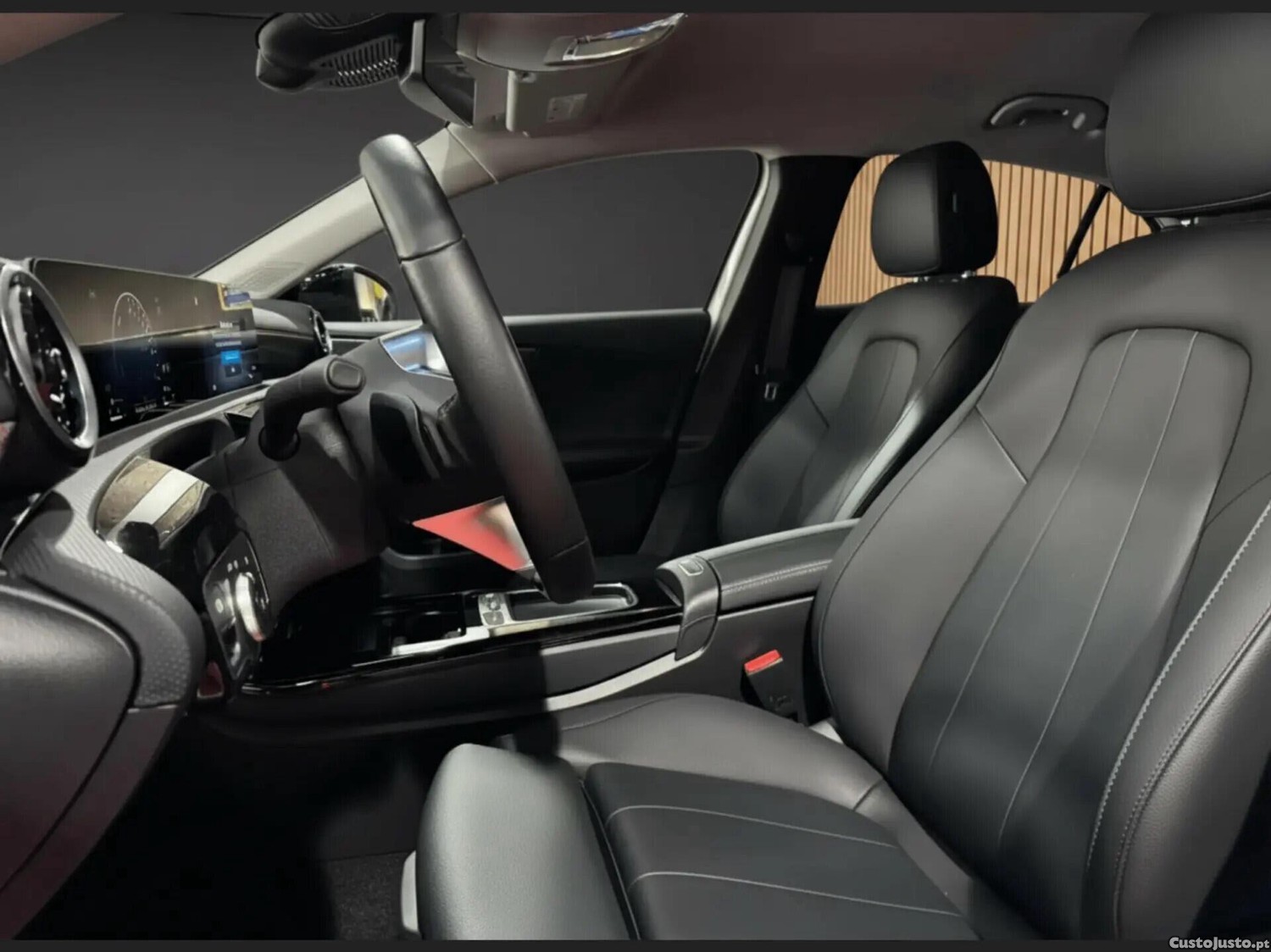 Mercedes-Benz A 250 e Progressive — fotografia 4