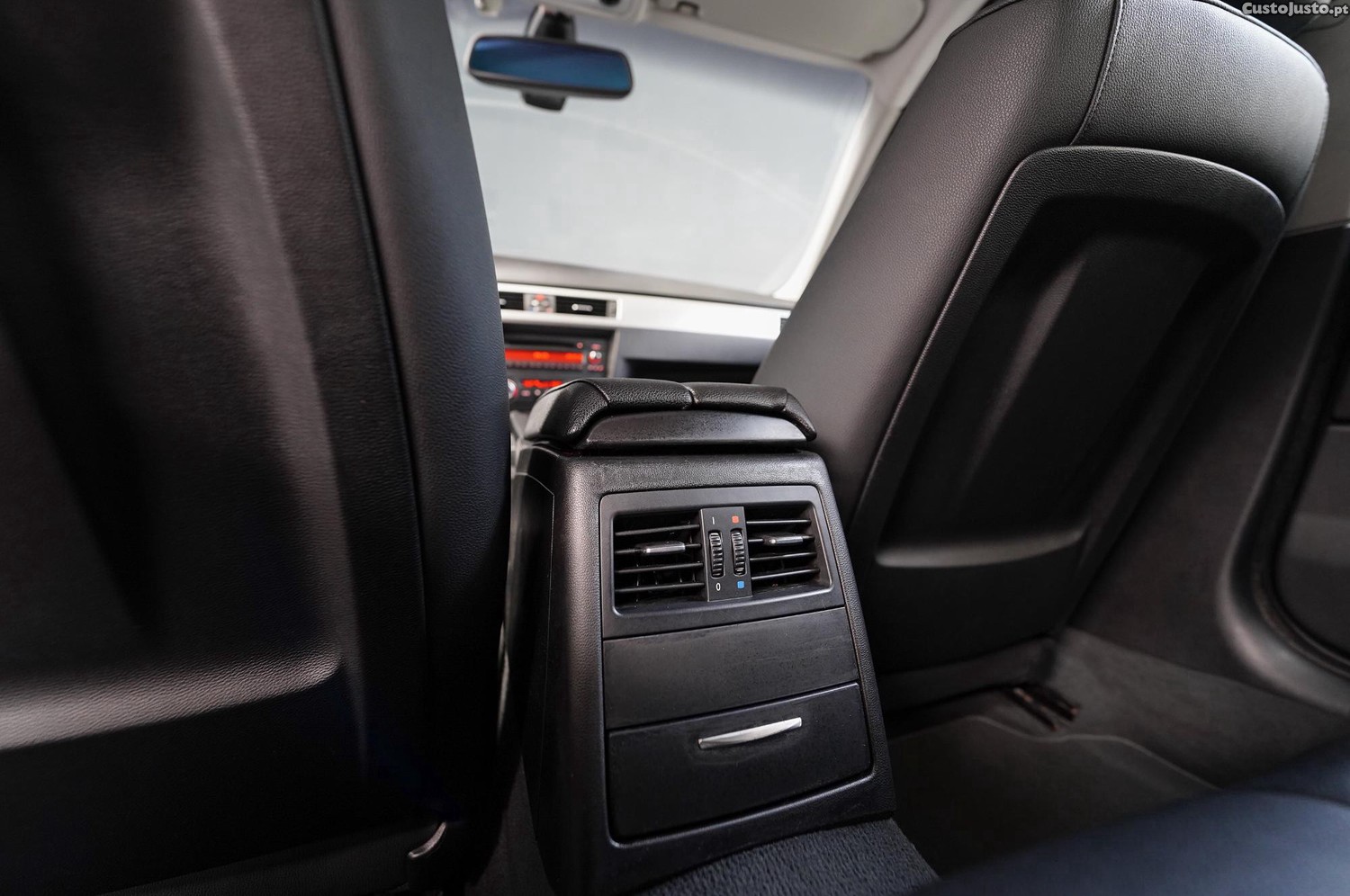 BMW 320 E91 — fotografia 4