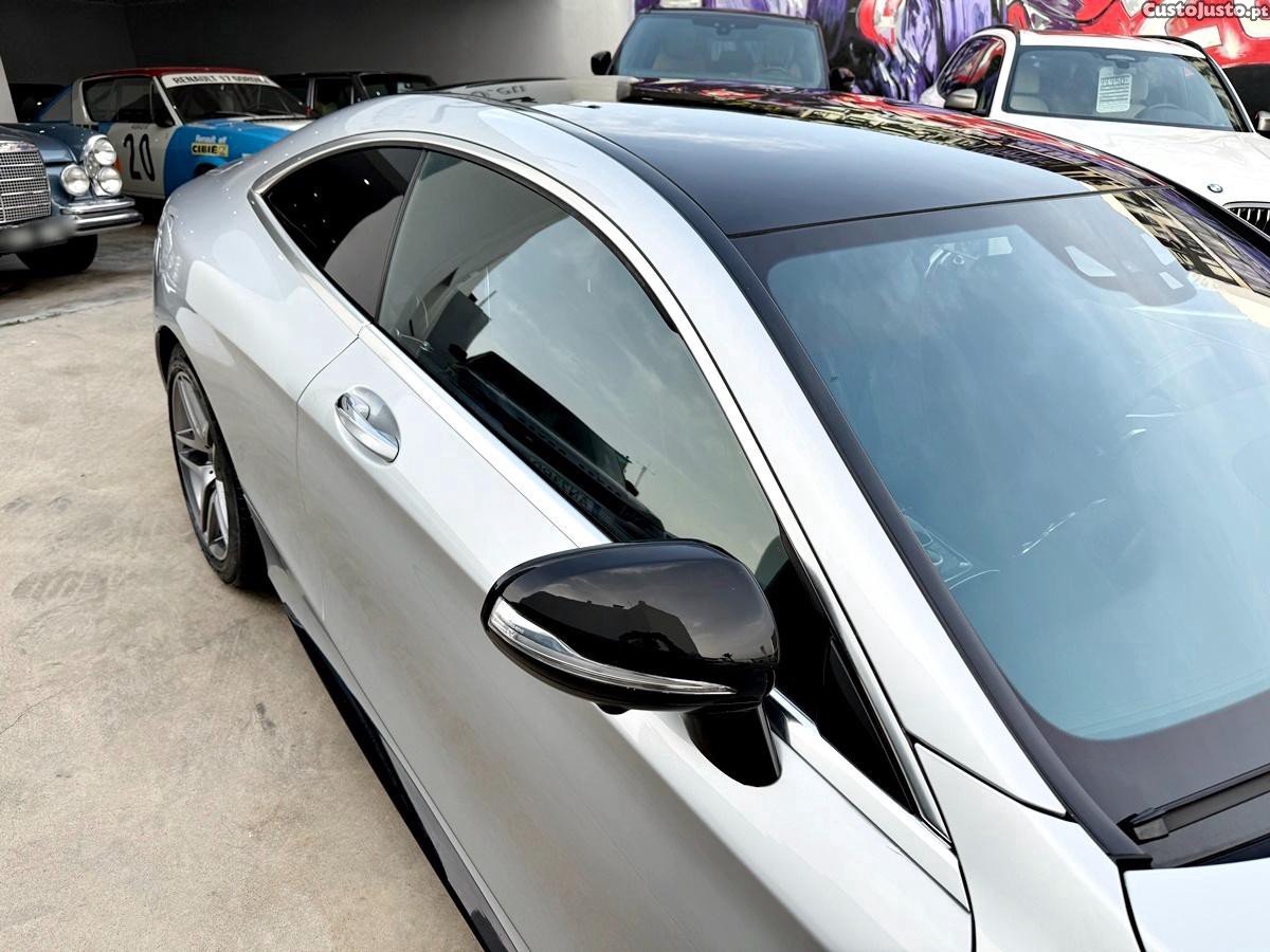 Mercedes-Benz S 500 Coupe 4-Matic AMG — fotografia 14