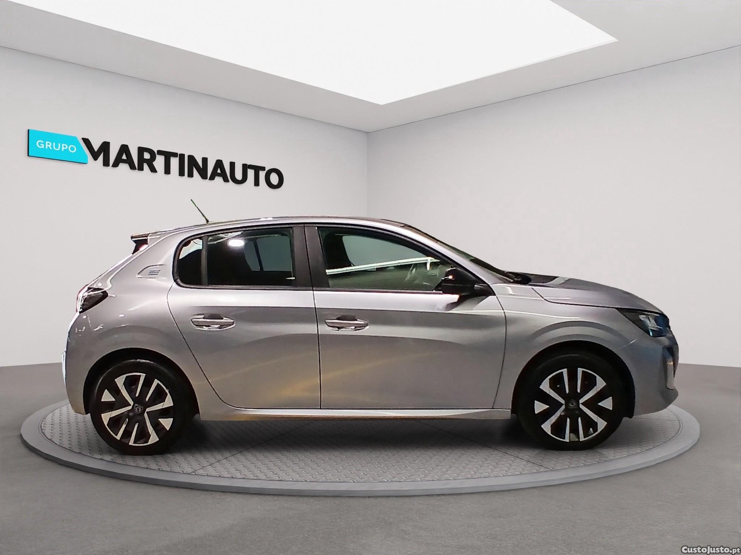 Peugeot 208 50 kWh Active — fotografia 19