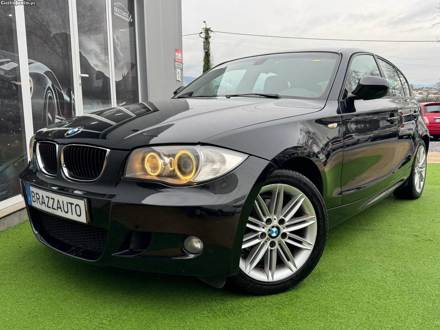 BMW 118 d — fotografia 15