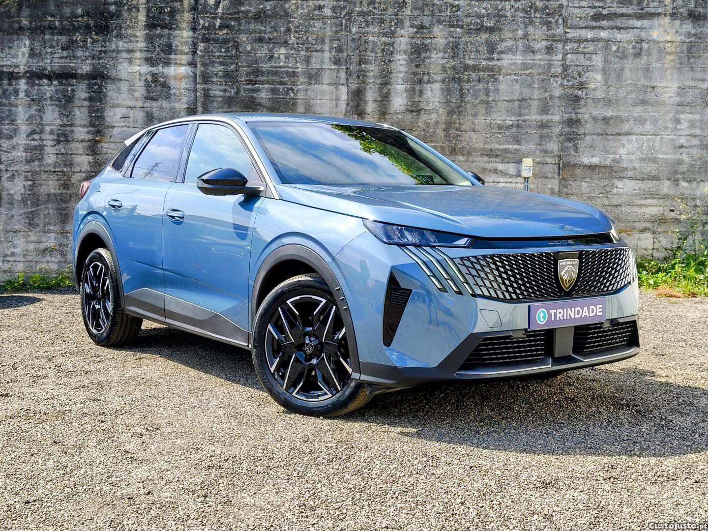 Peugeot 3008 1.2 Hybrid Allure e-DCS6 — fotografia 15