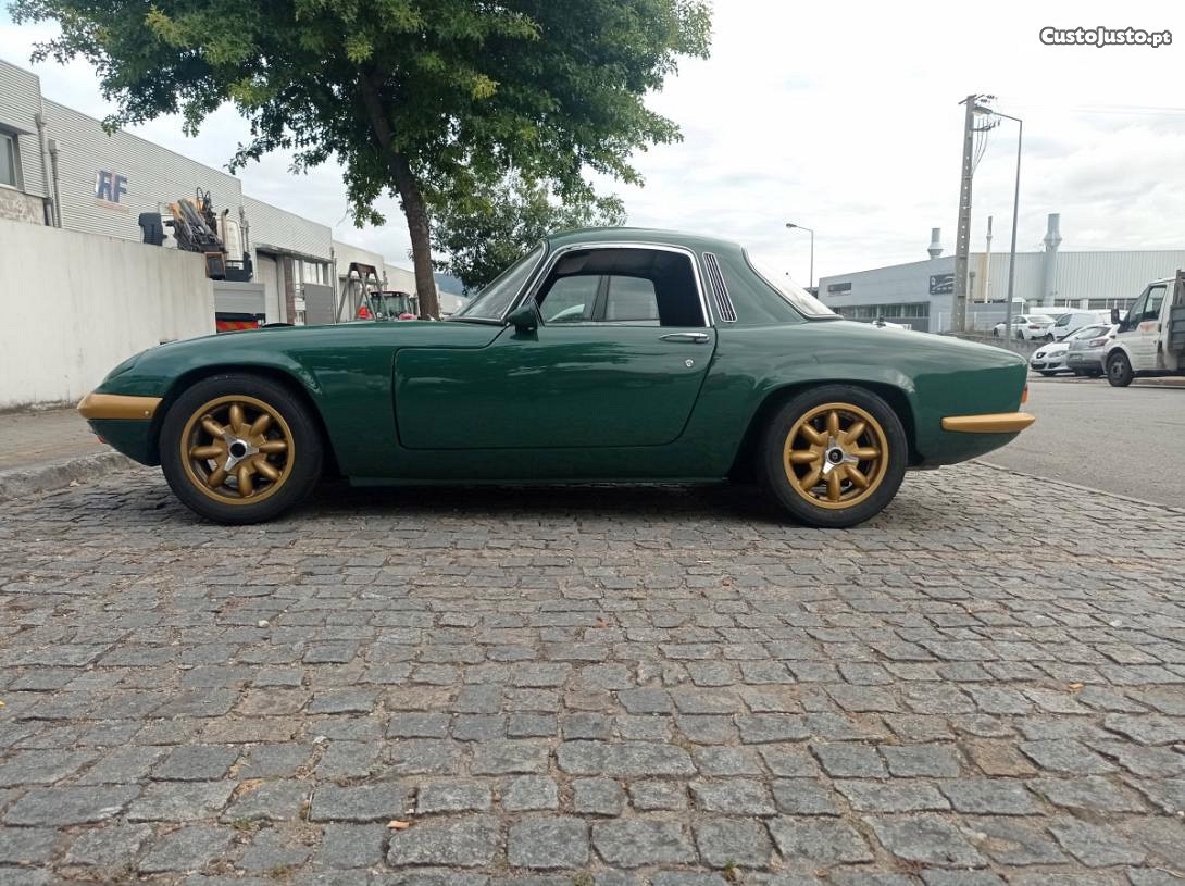 Lotus Elan S4 FHC — fotografia 3