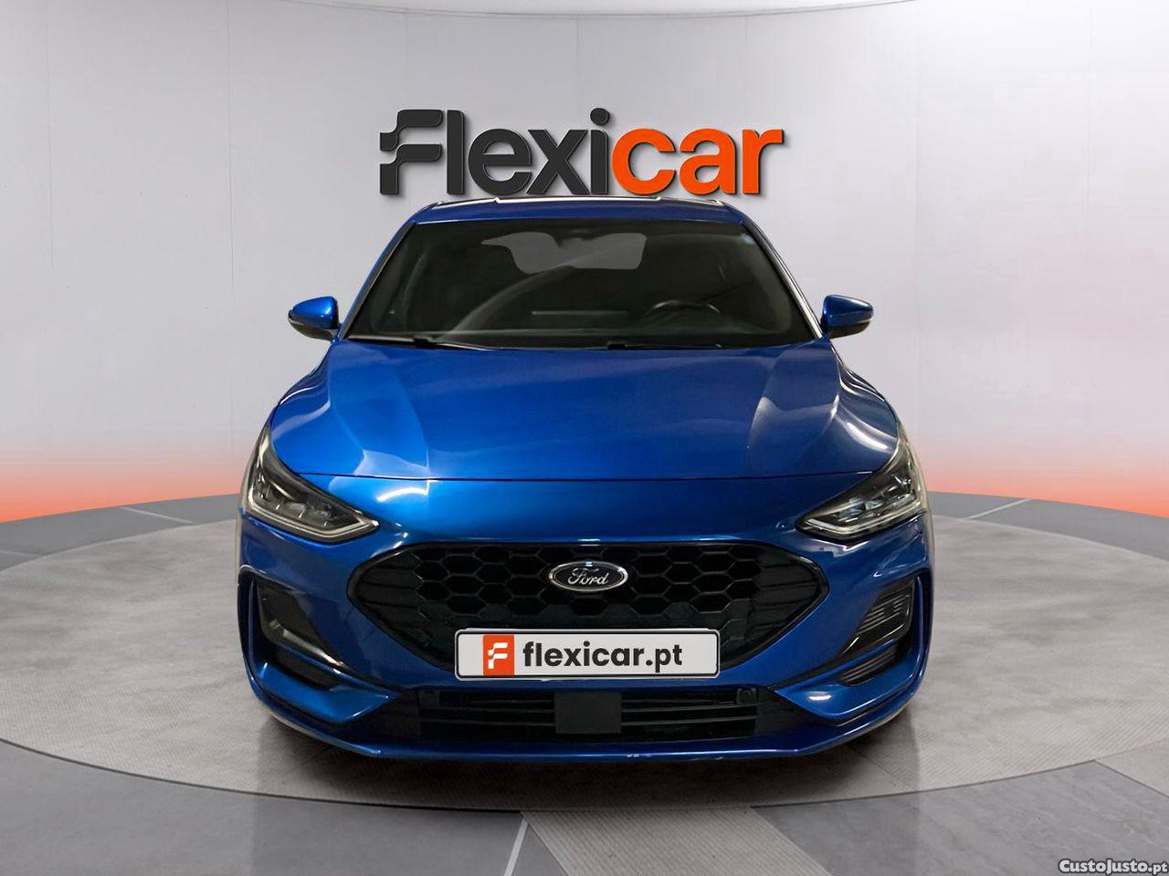 Ford Focus 1.0 EcoBoost MHEV ST-Line — fotografia 18
