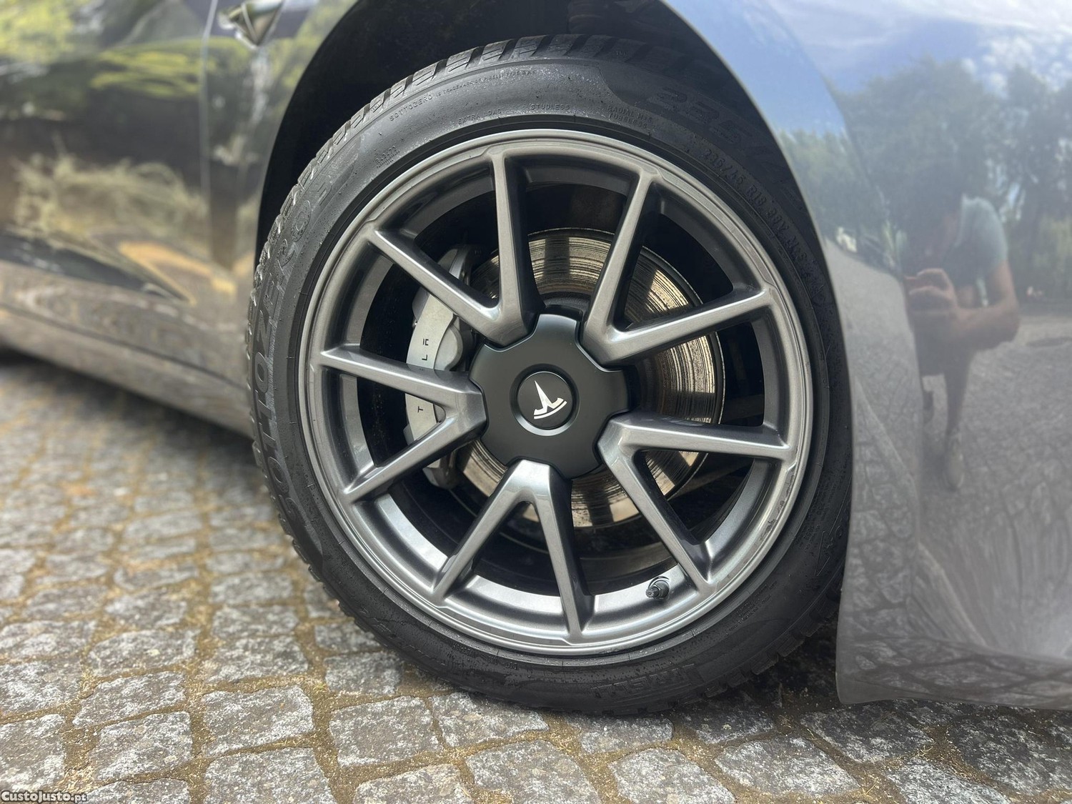 Tesla Model 3 Standard — fotografia 8