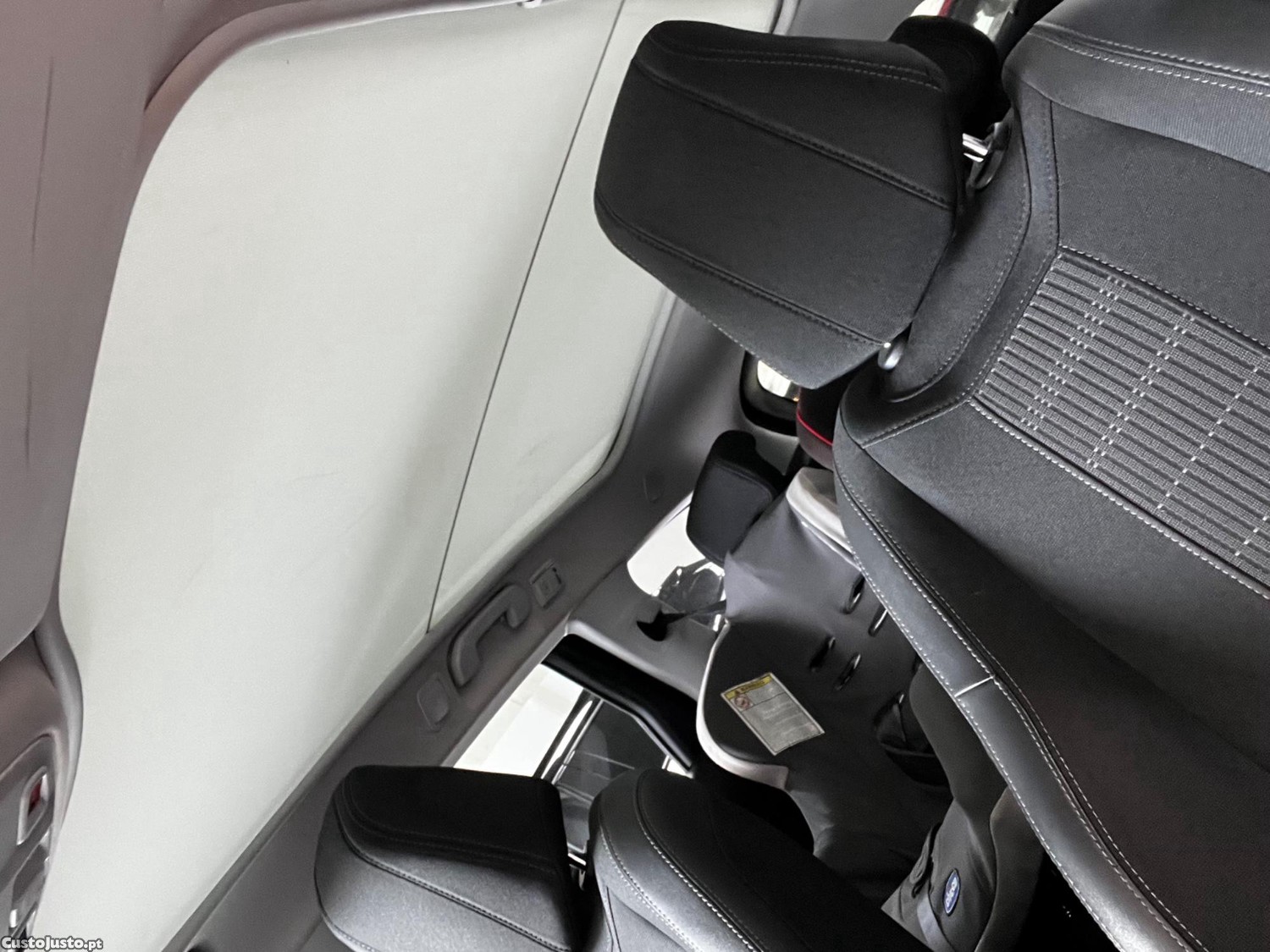 Peugeot 308 SW Executivo — fotografia 5