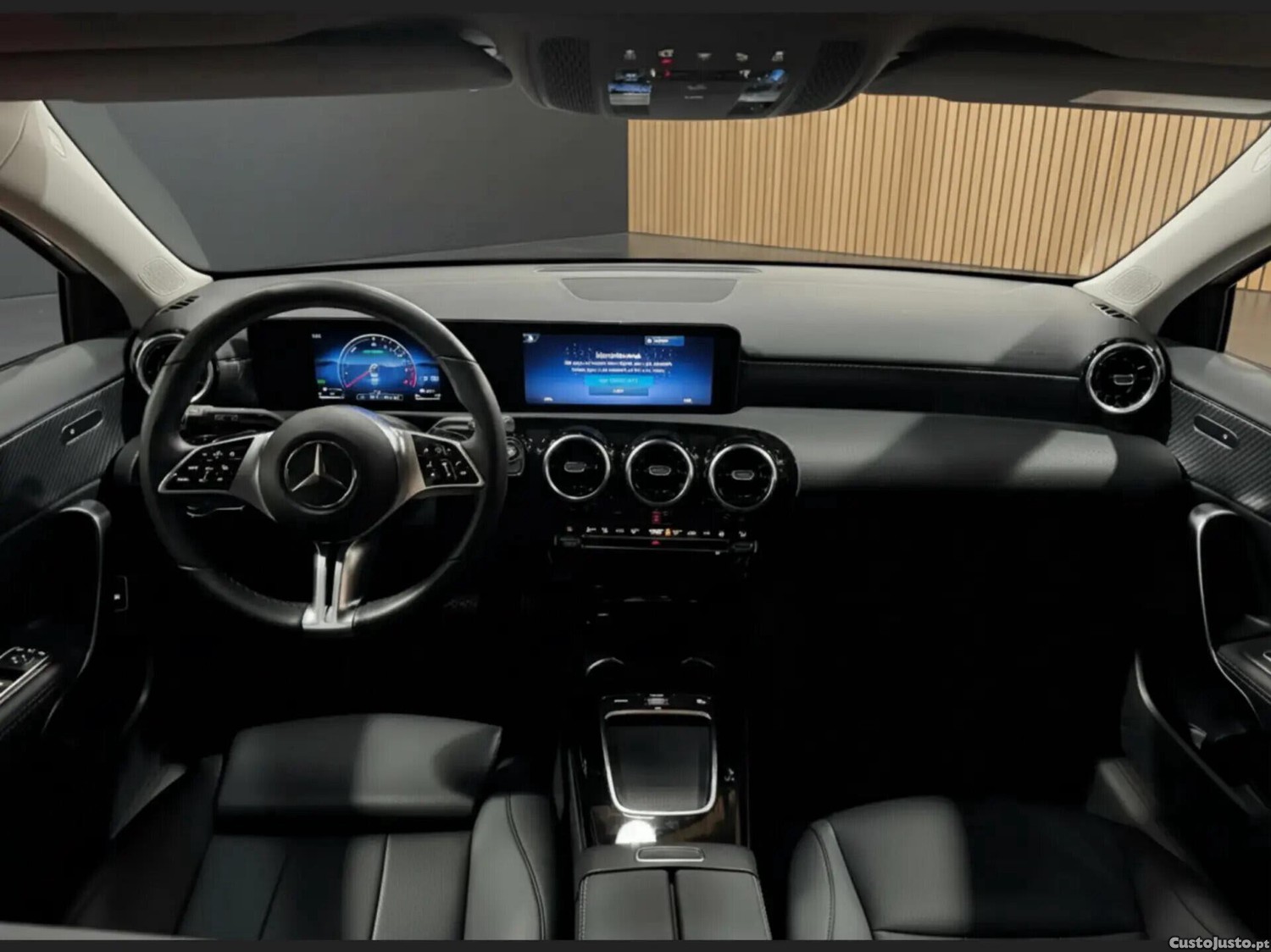 Mercedes-Benz A 250 e Progressive — fotografia 3