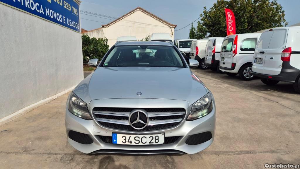 Mercedes-Benz C 300 H — fotografia 15