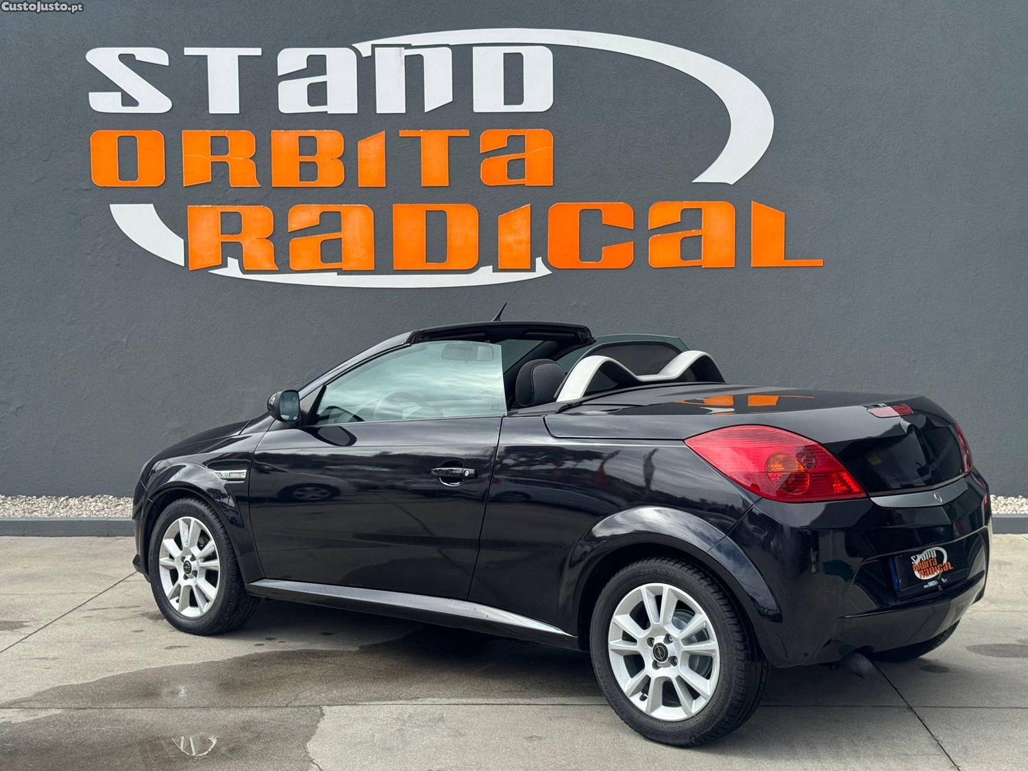 Opel Tigra TwinTop 1.3 CDTi — fotografia 17
