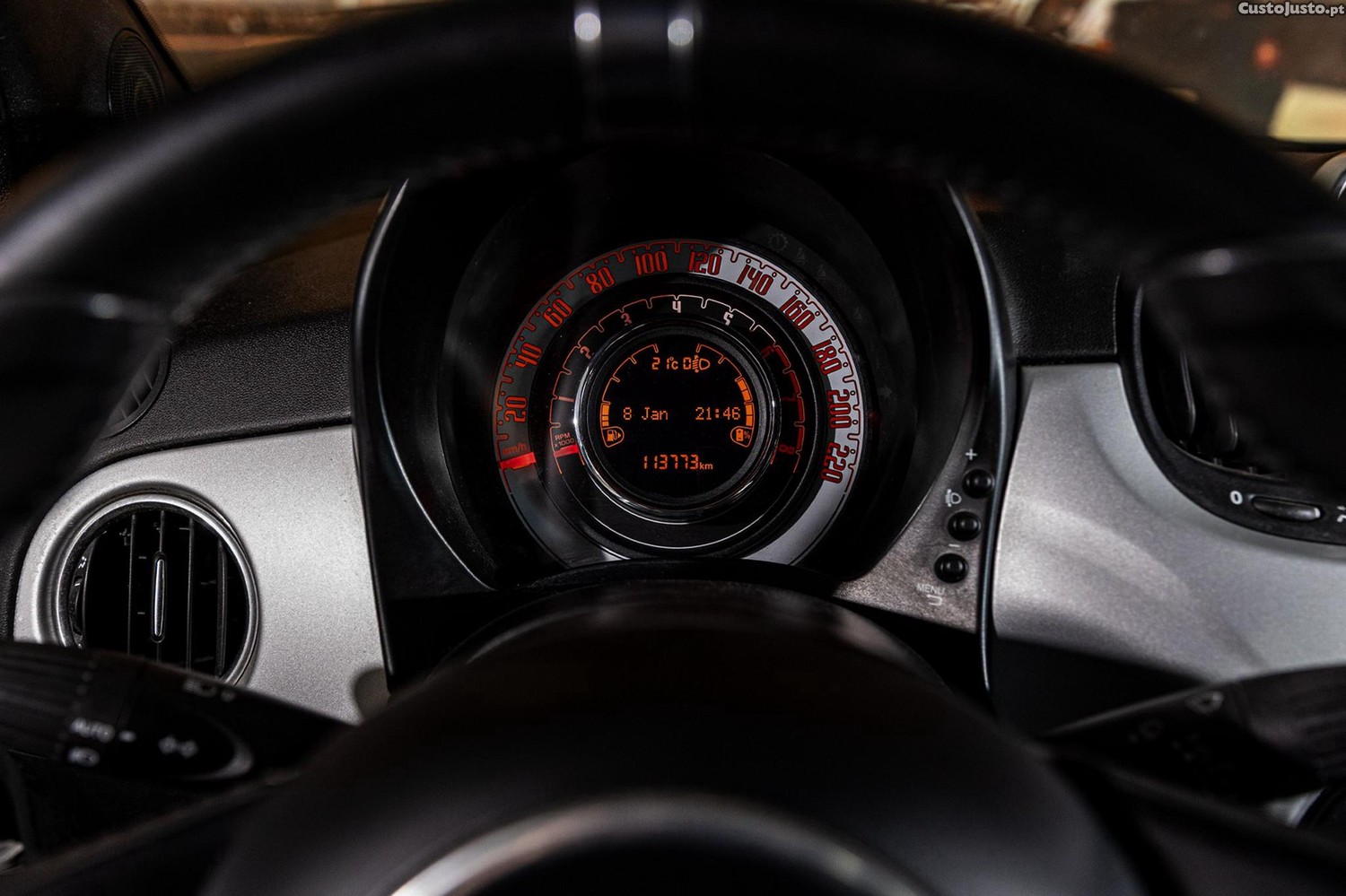 Fiat 500C 1.0 Hybrid Connect — fotografia 8