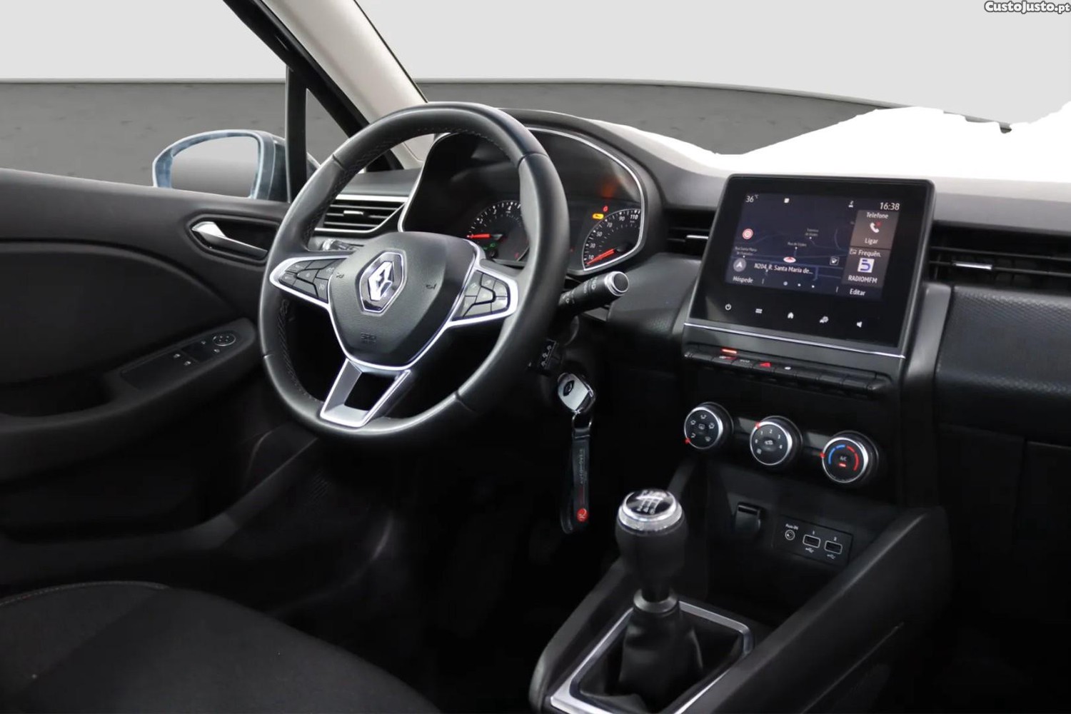 Renault Clio 0.9 TCe Limited — fotografia 3