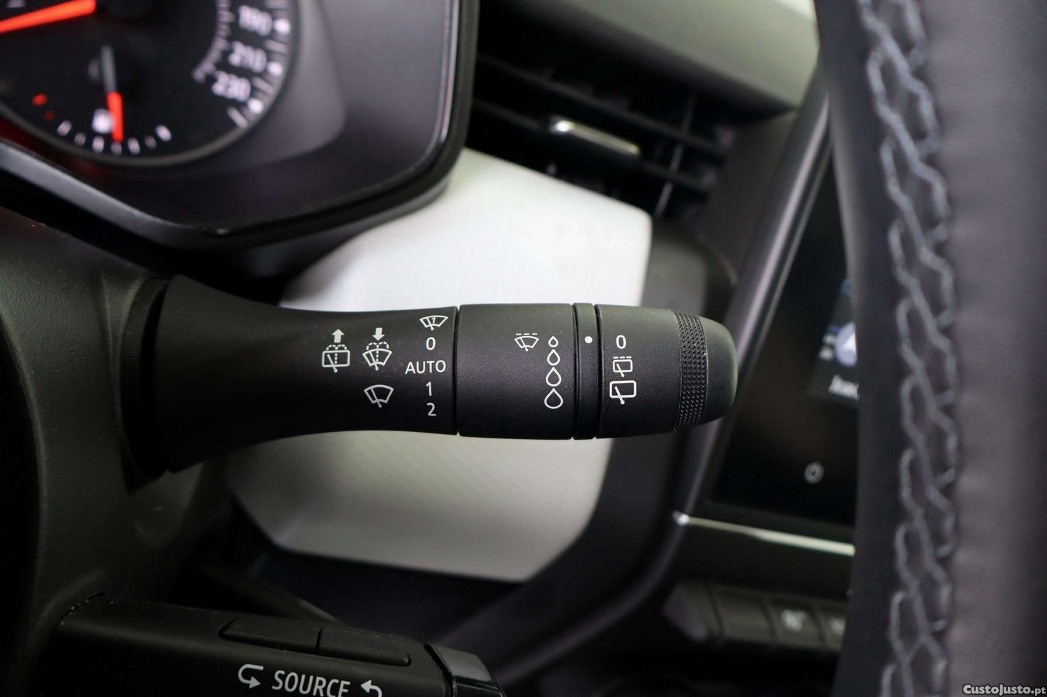 Renault Clio 1.0 TCe Evolution Bi-Fuel — fotografia 14