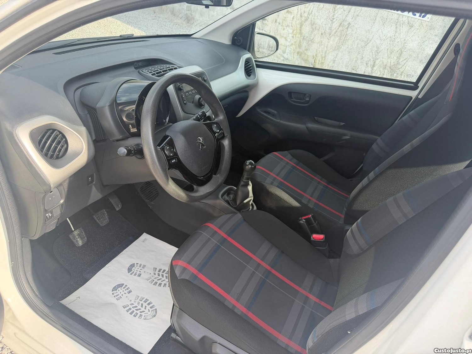 Peugeot 108 nd — fotografia 6