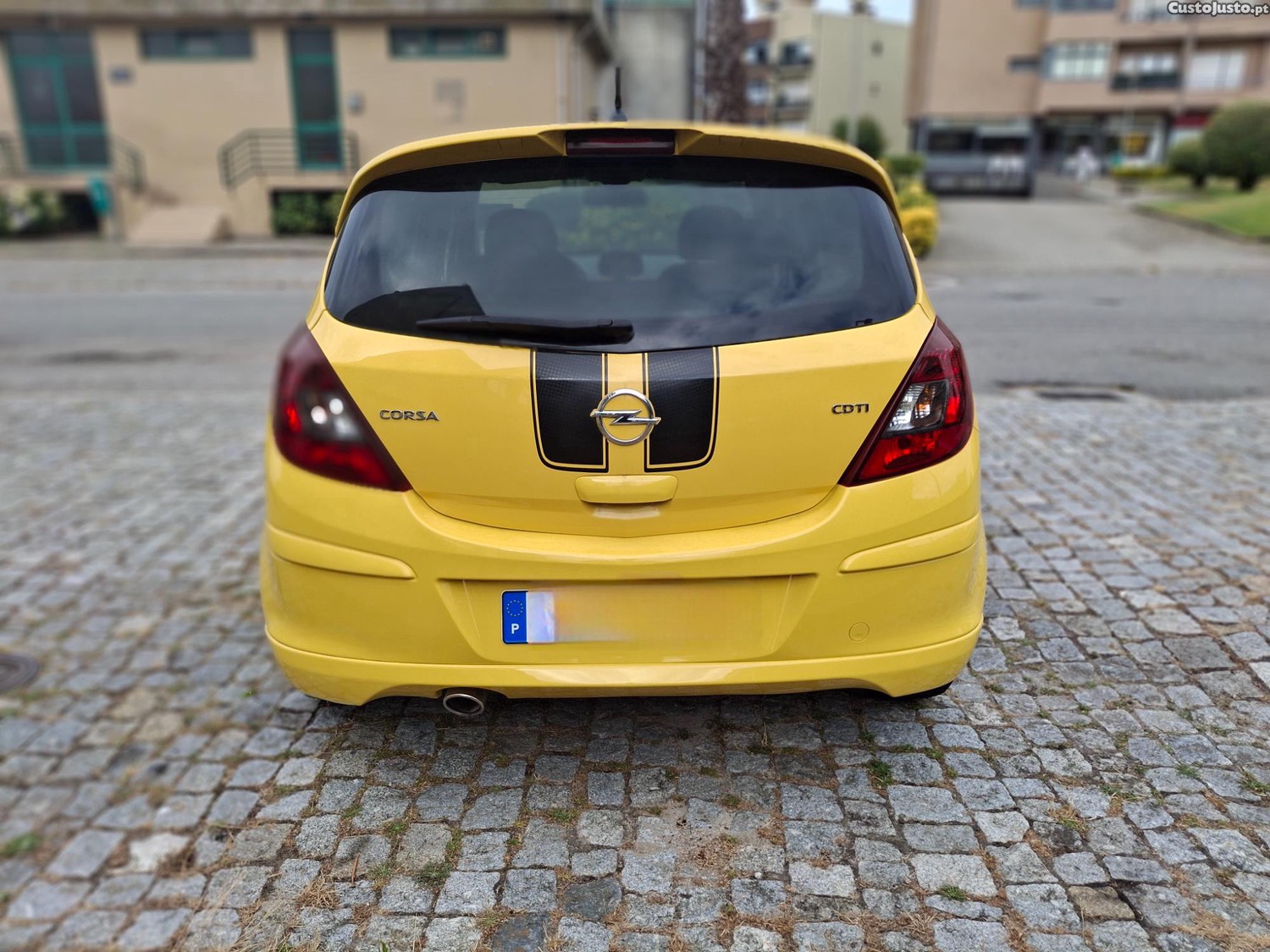 Opel Corsa 1.3 cdti OPC — fotografia 4