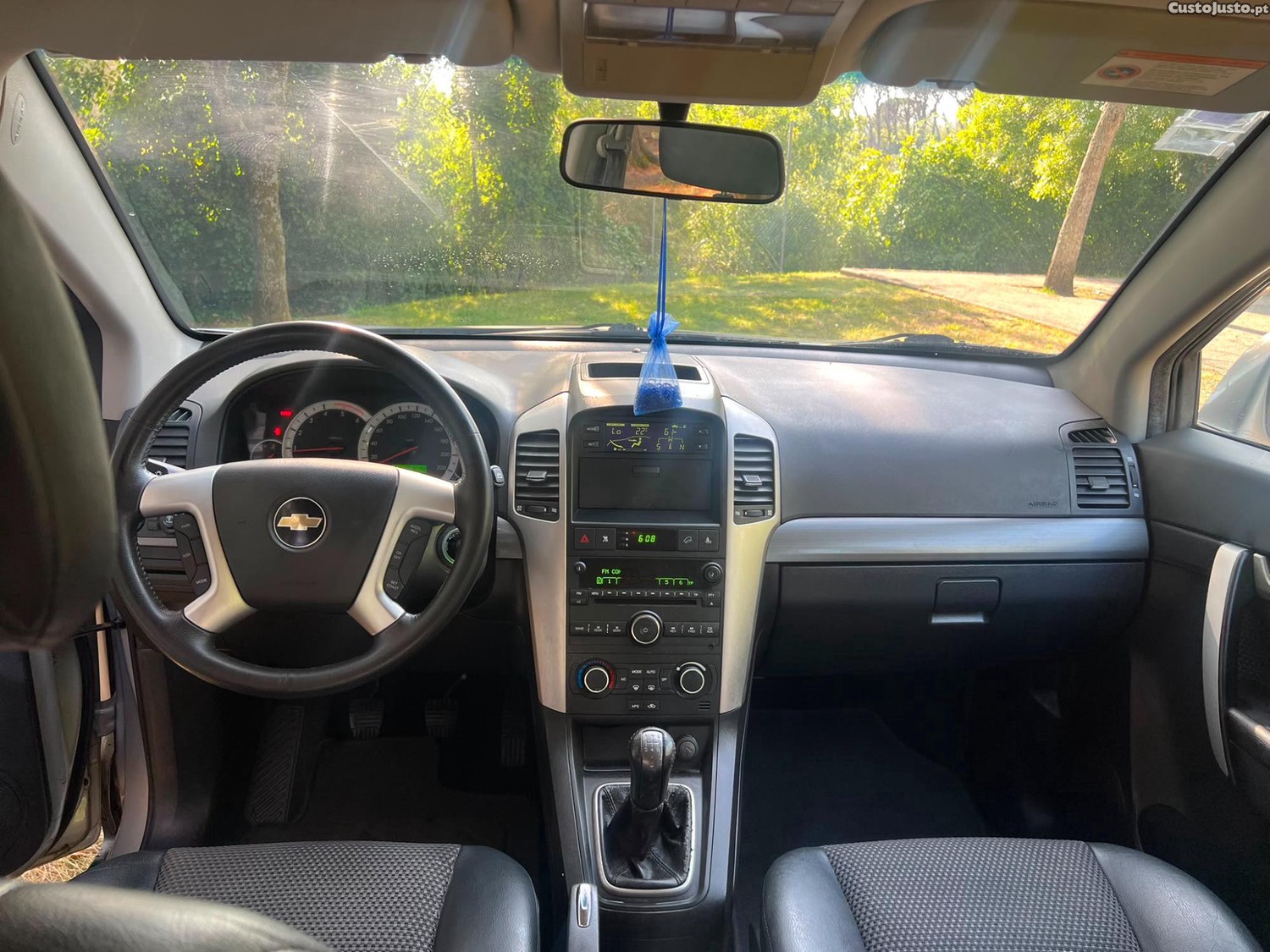 Chevrolet Captiva 2.0 CRDI (1 Dono) 7 Lugares SÓ 170.000 Kms - C/Novo — fotografia 3