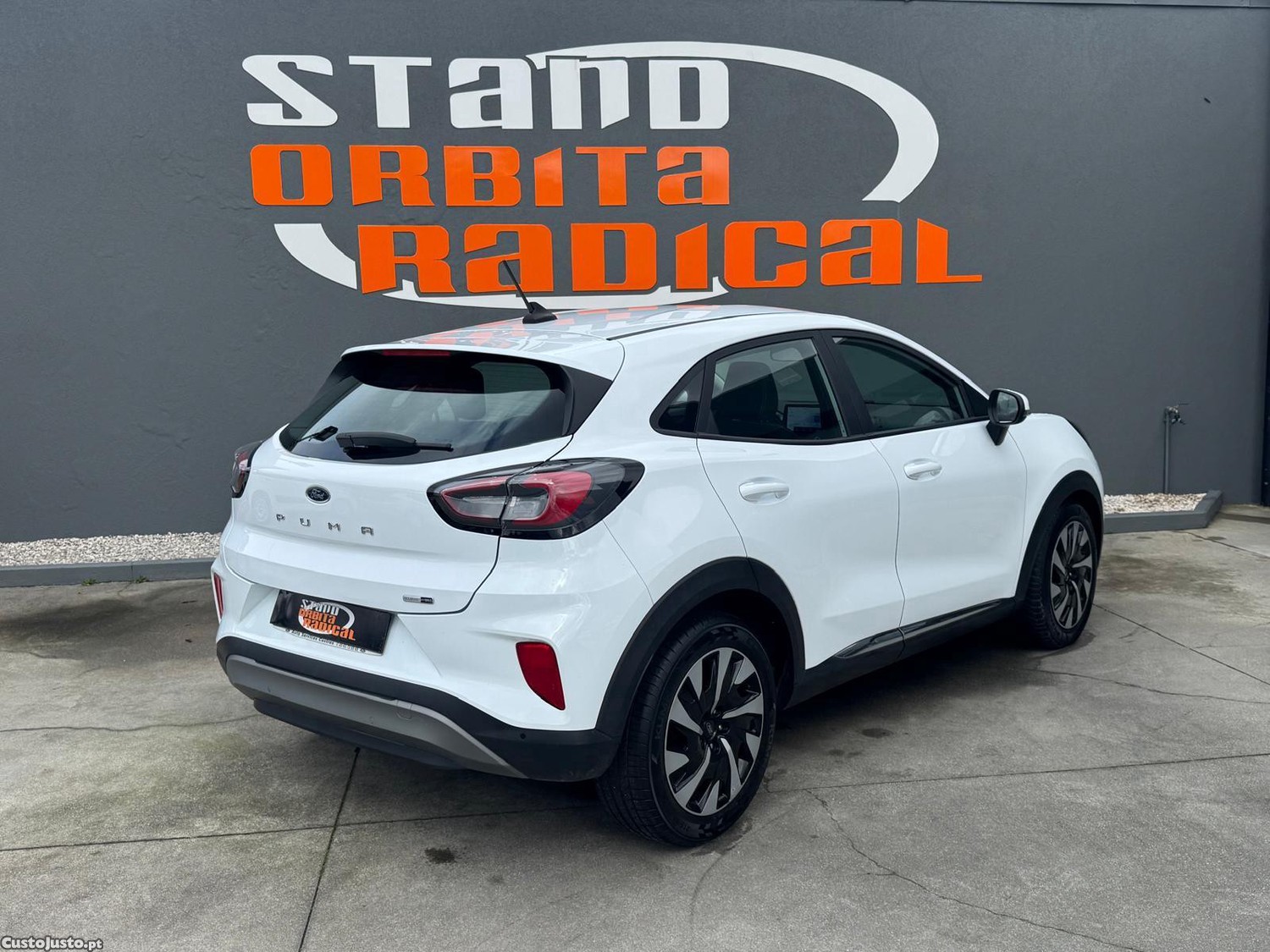 Ford Puma 1.0 EcoBoost MHEV Titanium — fotografia 15