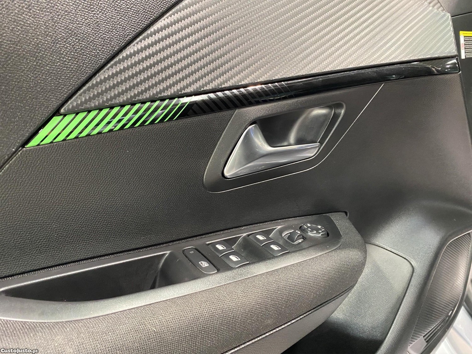 Peugeot 208 50 kWh Active — fotografia 7