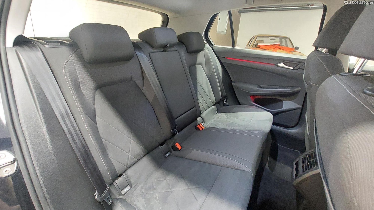Volkswagen Golf 1.4 TSI DSG PLUG-IN — fotografia 2
