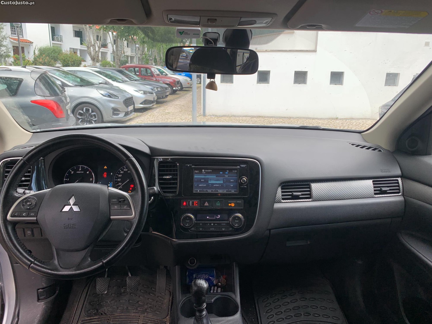 Mitsubishi Outlander 2.2 DI-D — fotografia 7