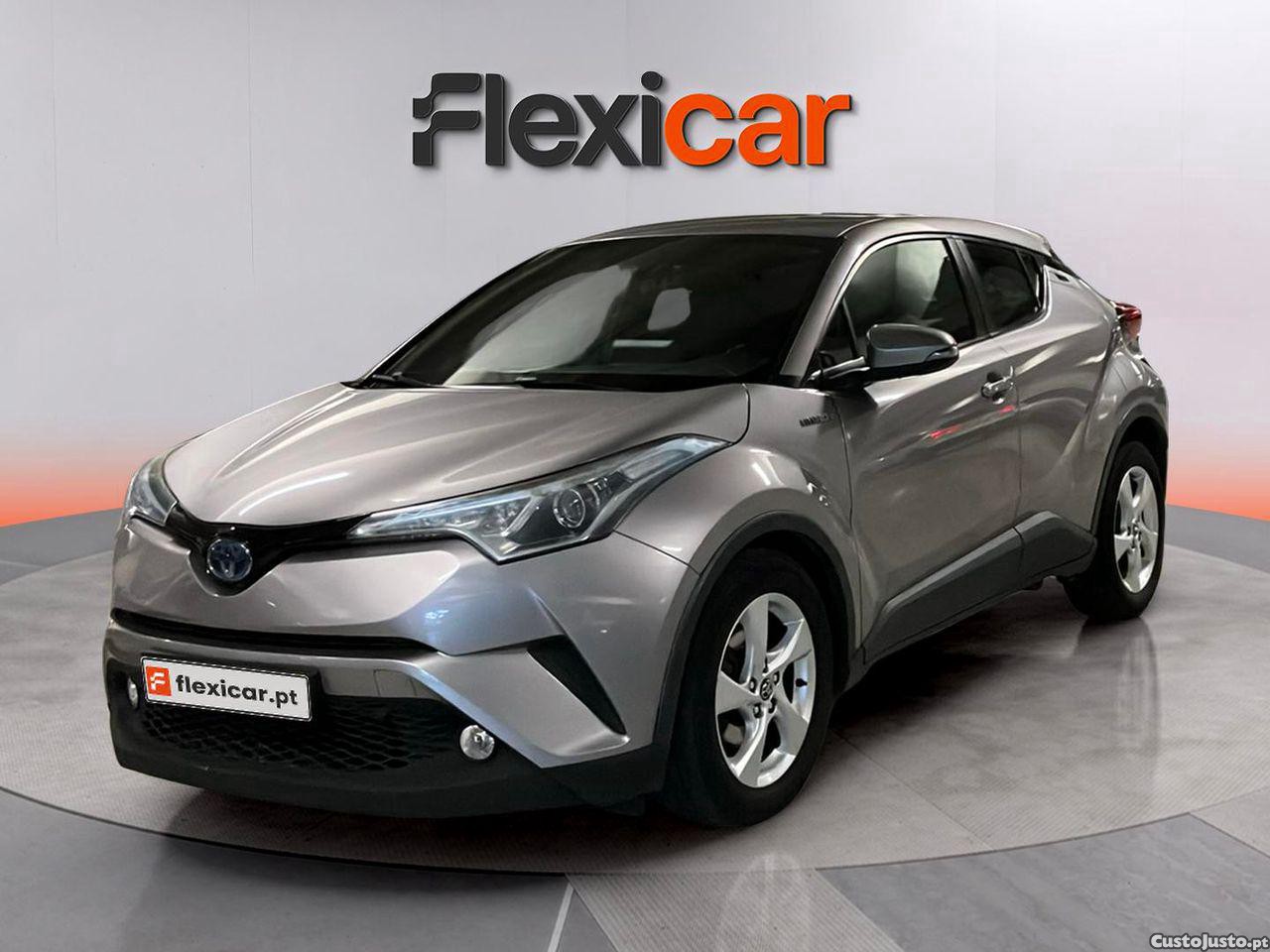 Toyota C-HR 1.8 HSD Comfort — fotografia 23