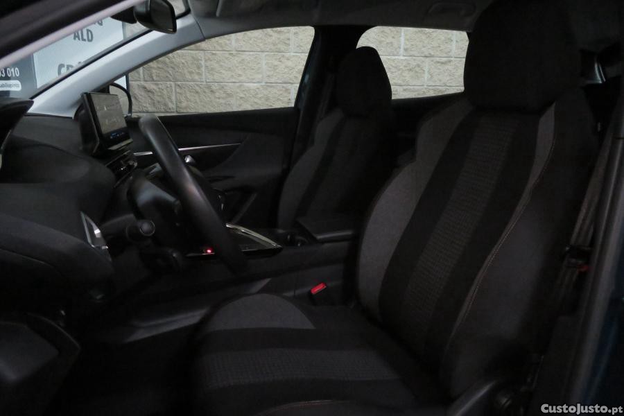 Peugeot 3008 1.5 BlueHDi Active P — fotografia 12
