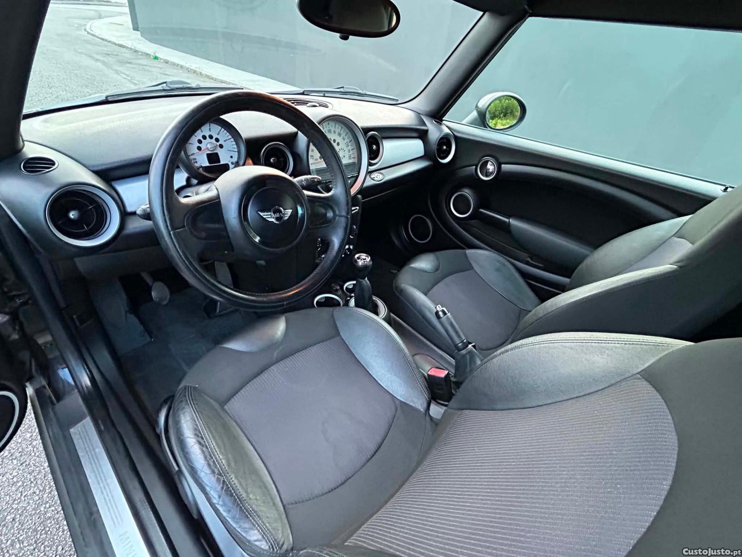 MINI Cabrio Cooper 1.6 D — fotografia 5