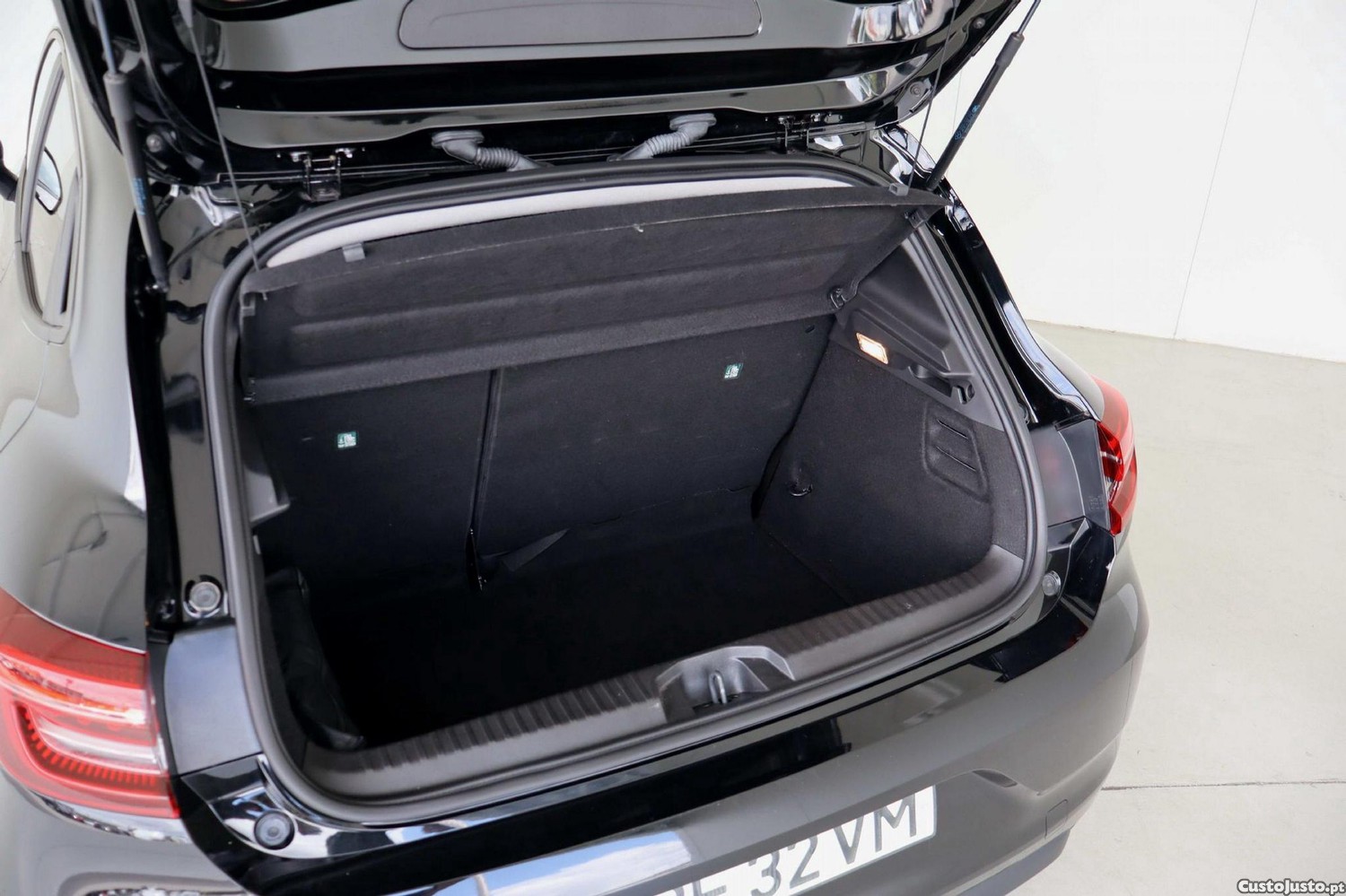 Renault Clio 1.0 TCe Evolution Bi-Fuel — fotografia 4